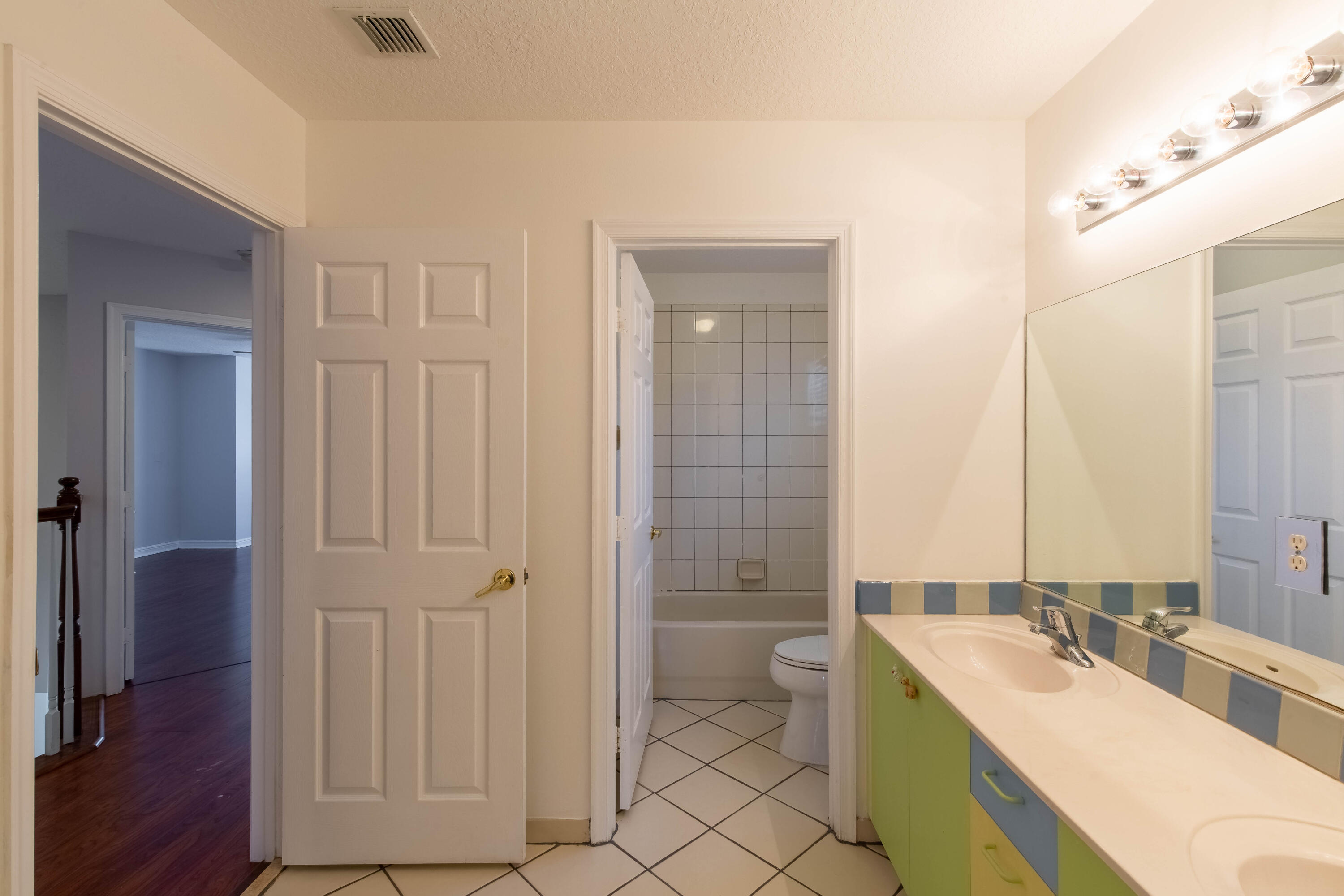 OLYMPIA - Residential Lease
