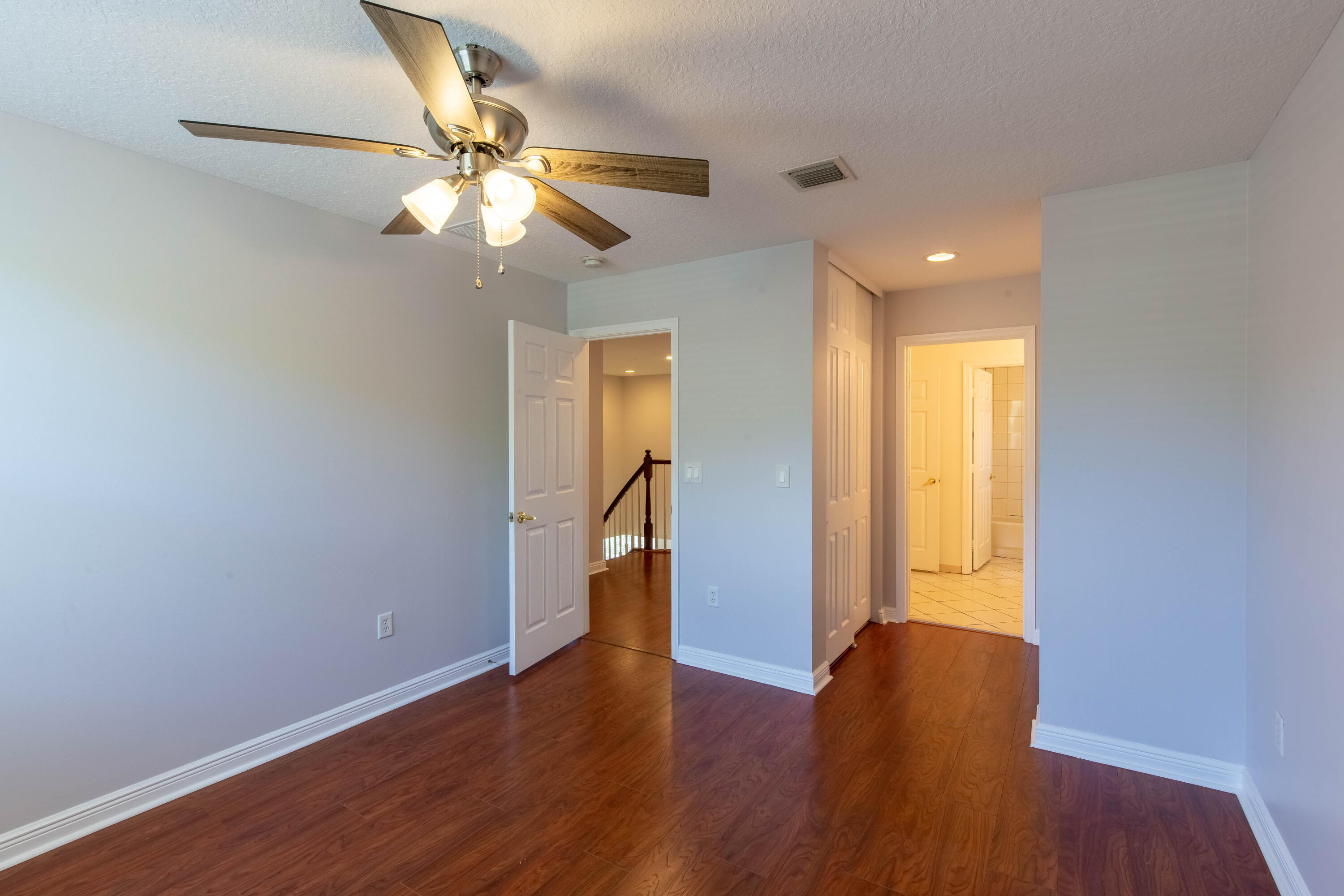 OLYMPIA - Residential Lease