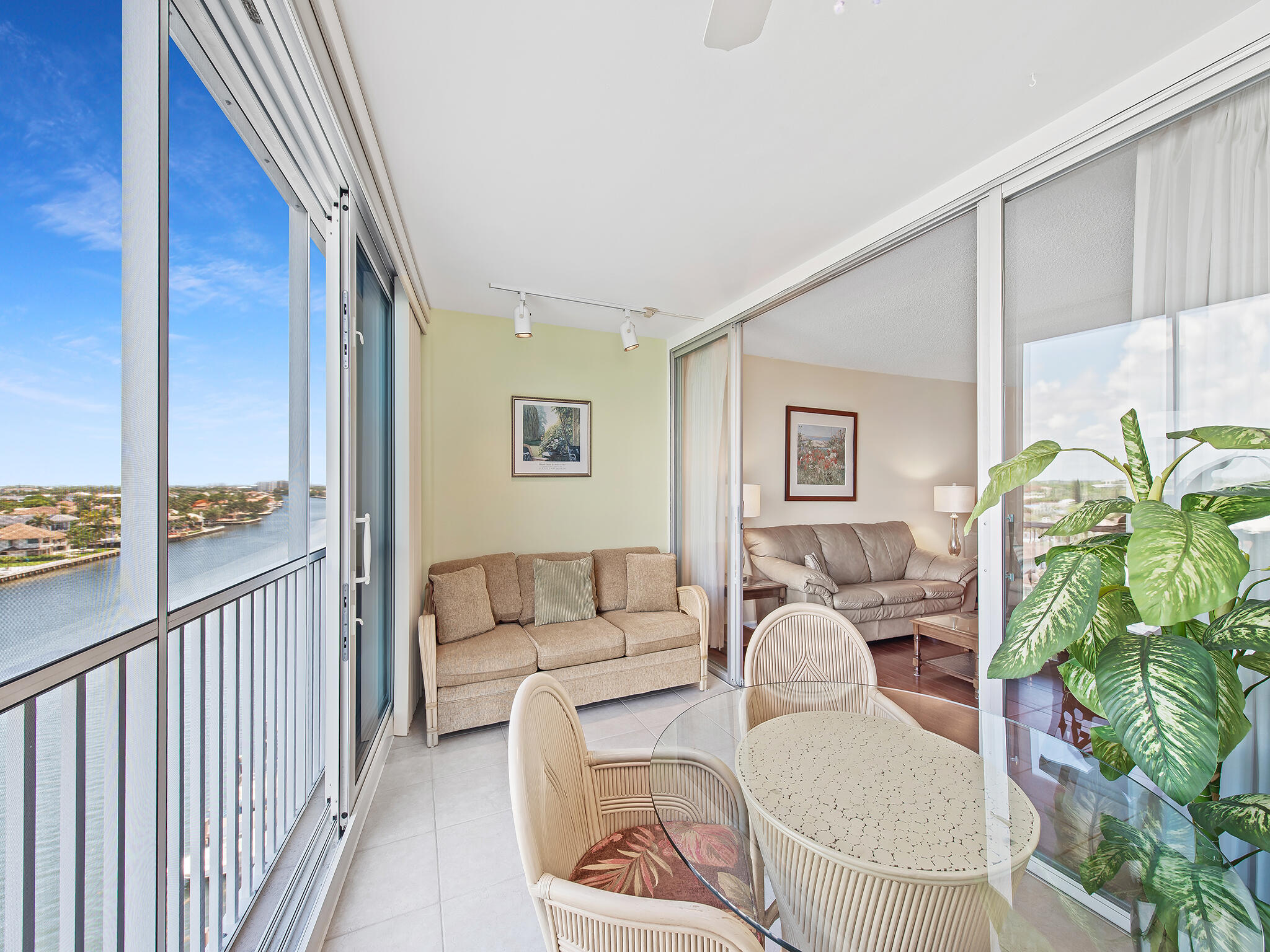 SEAGATE OF HIGHLAND CONDO - Residential