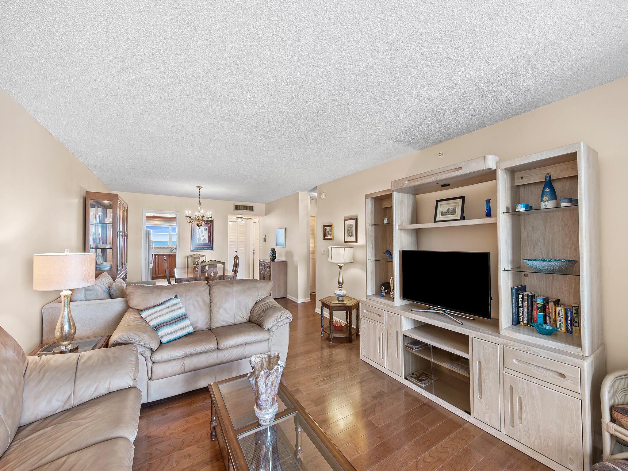 SEAGATE OF HIGHLAND CONDO - Residential