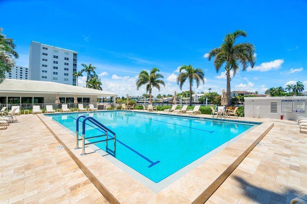 SEAGATE OF HIGHLAND CONDO - Residential