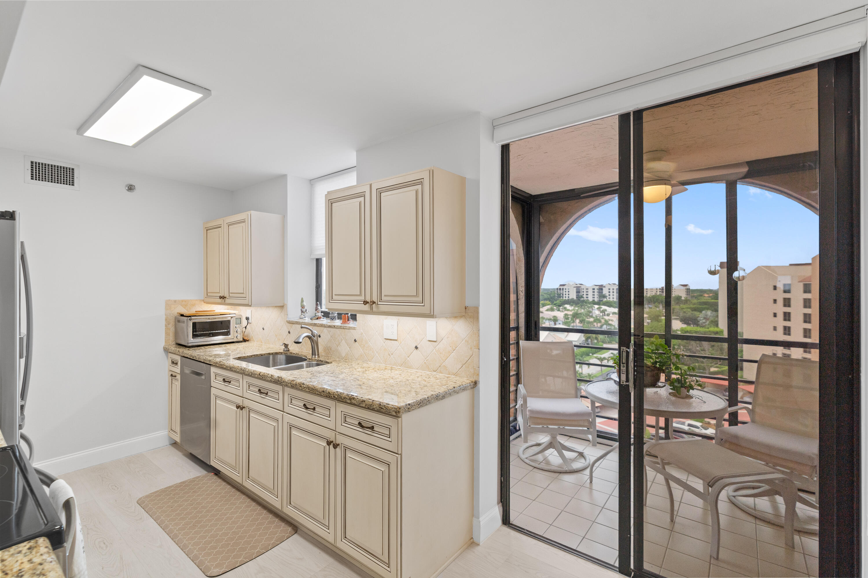 PROMENADE AT BOCA POINTE CONDOS 1,2 AND 3 IN OR413 - Residential