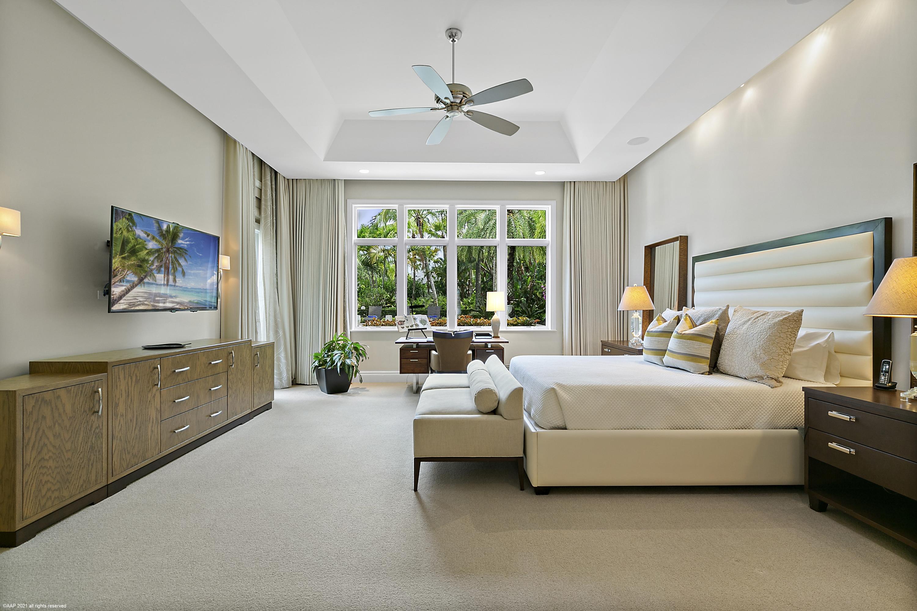 OLD PALM - Residential