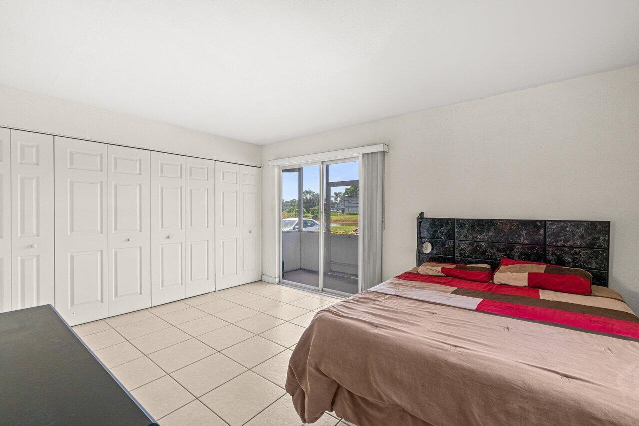 KINGS POINT BRITTANY CONDOS - Residential