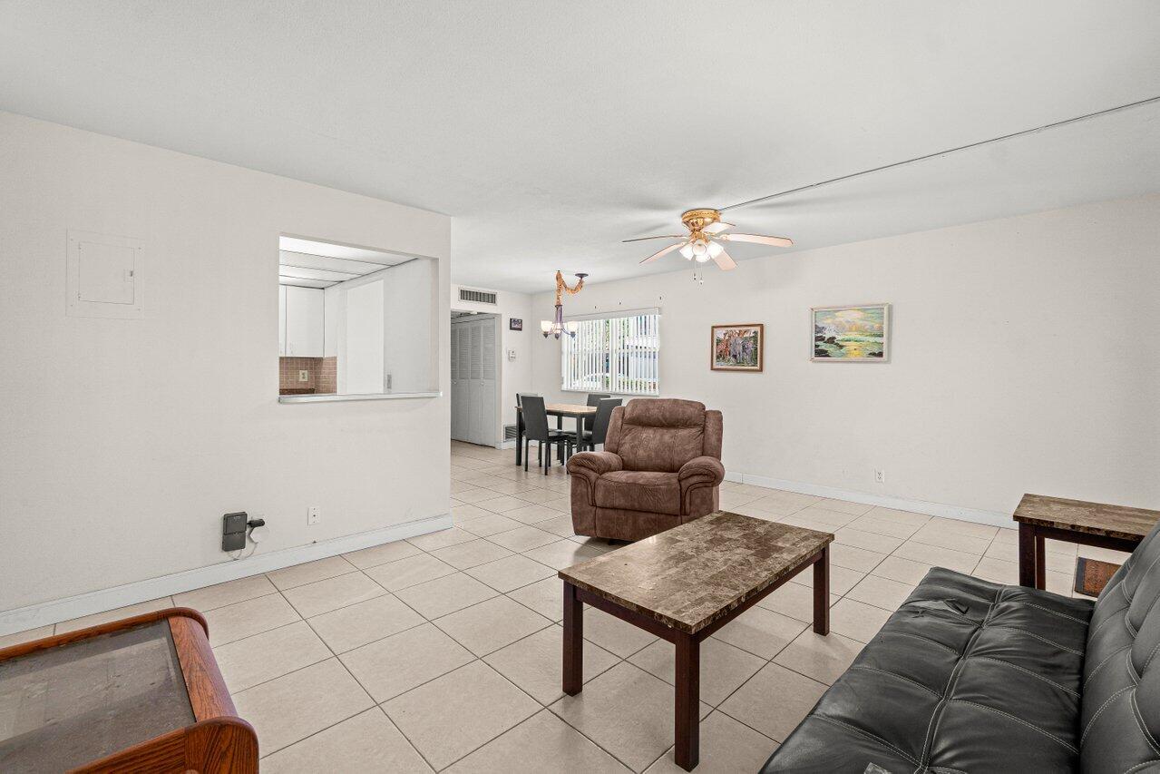 KINGS POINT BRITTANY CONDOS - Residential