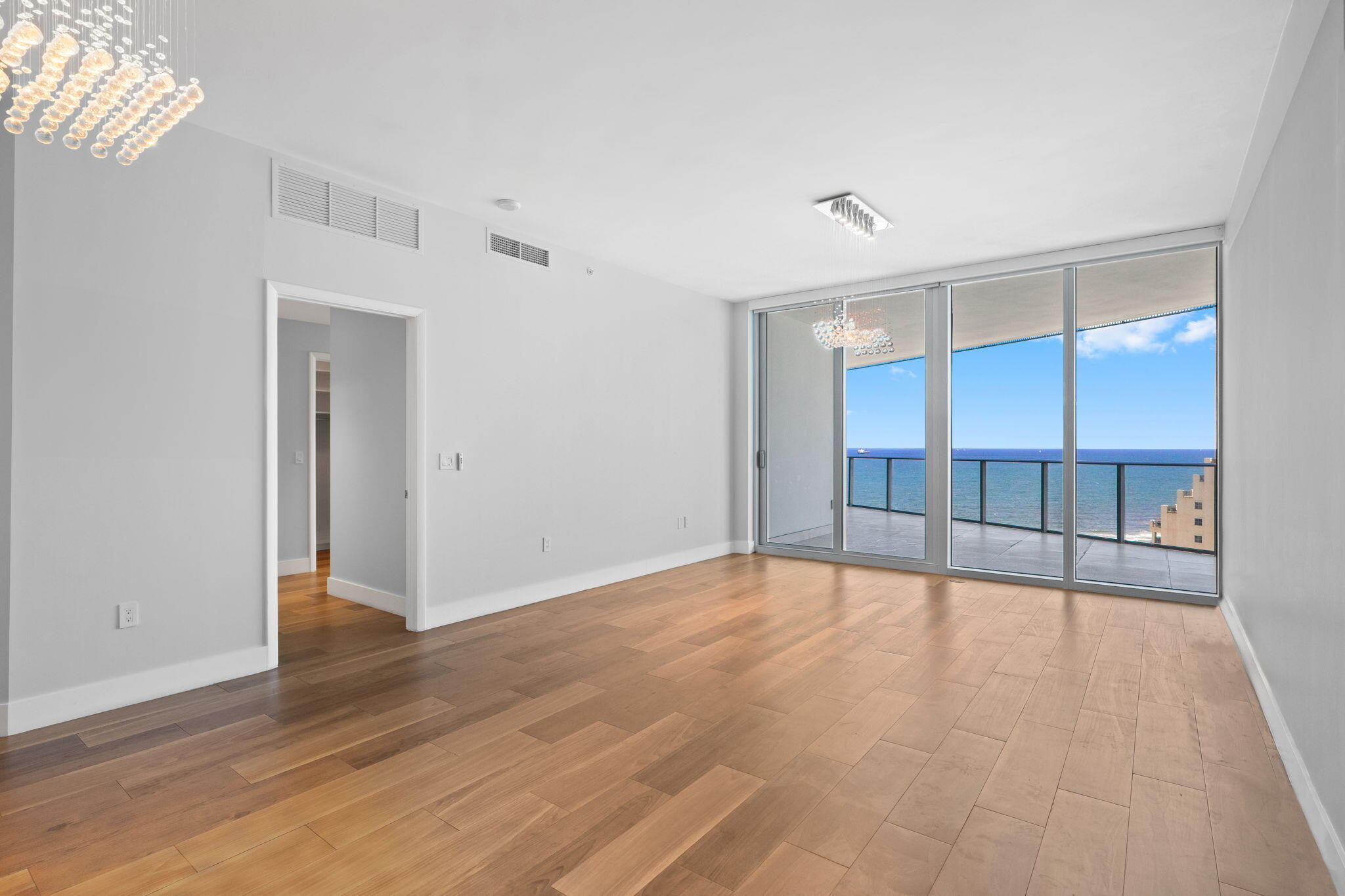 Paramount - Residential