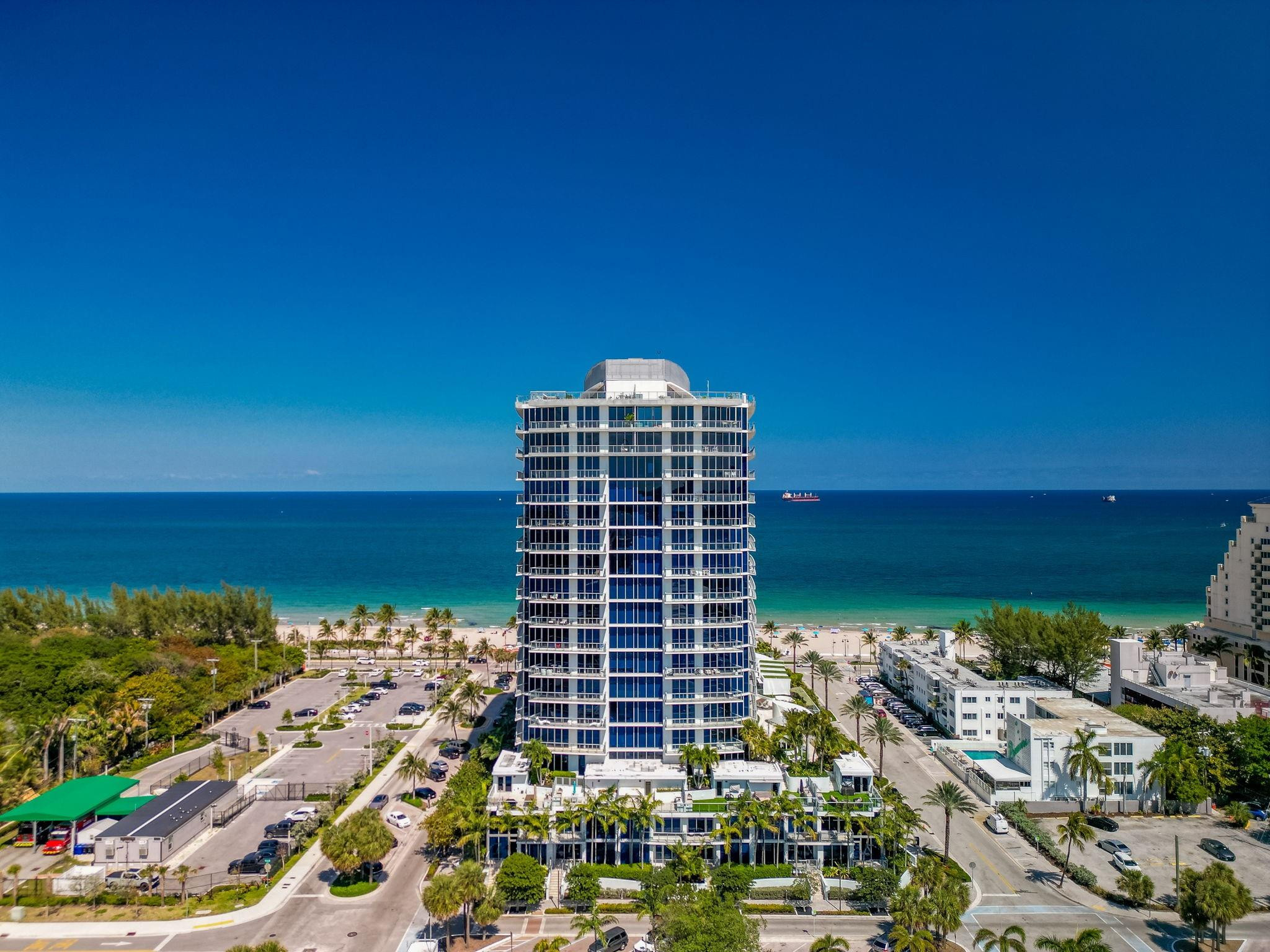 Paramount - Residential