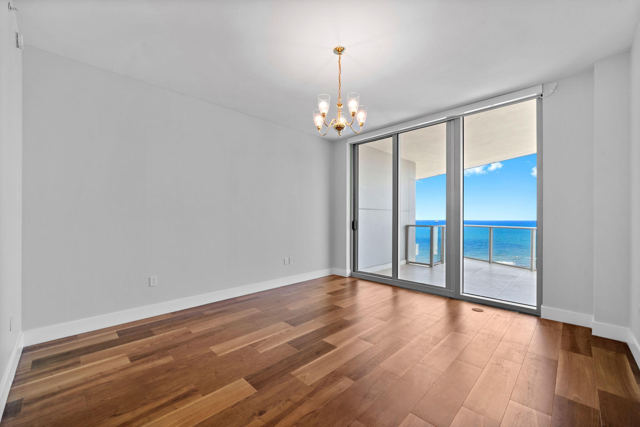Paramount - Residential