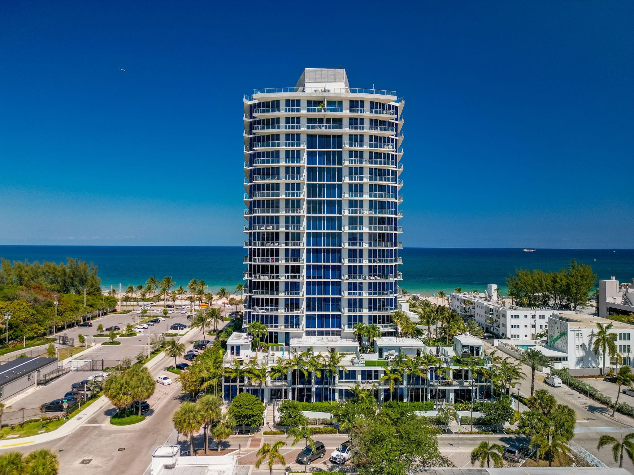 Paramount - Residential