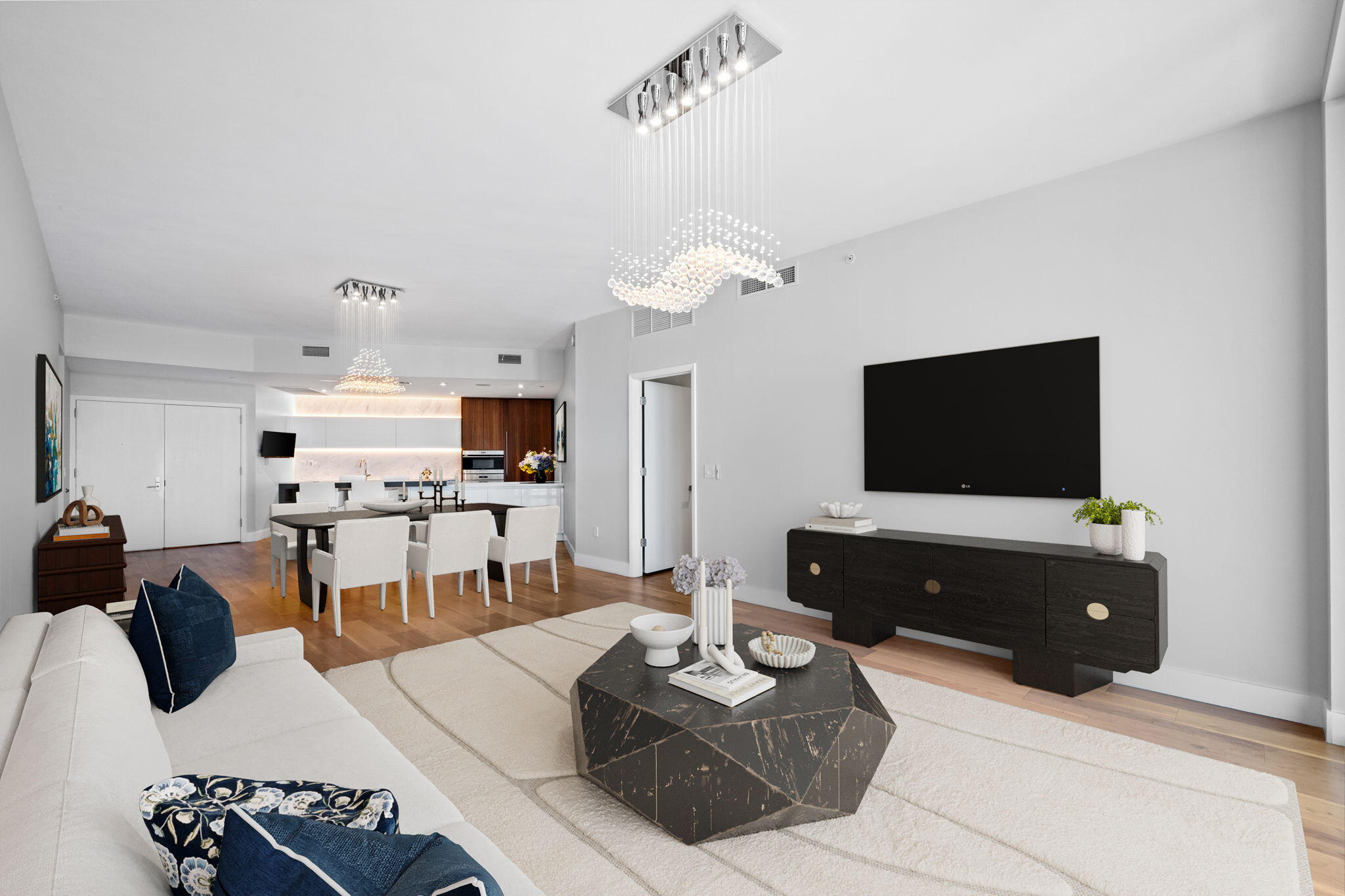 Paramount - Residential