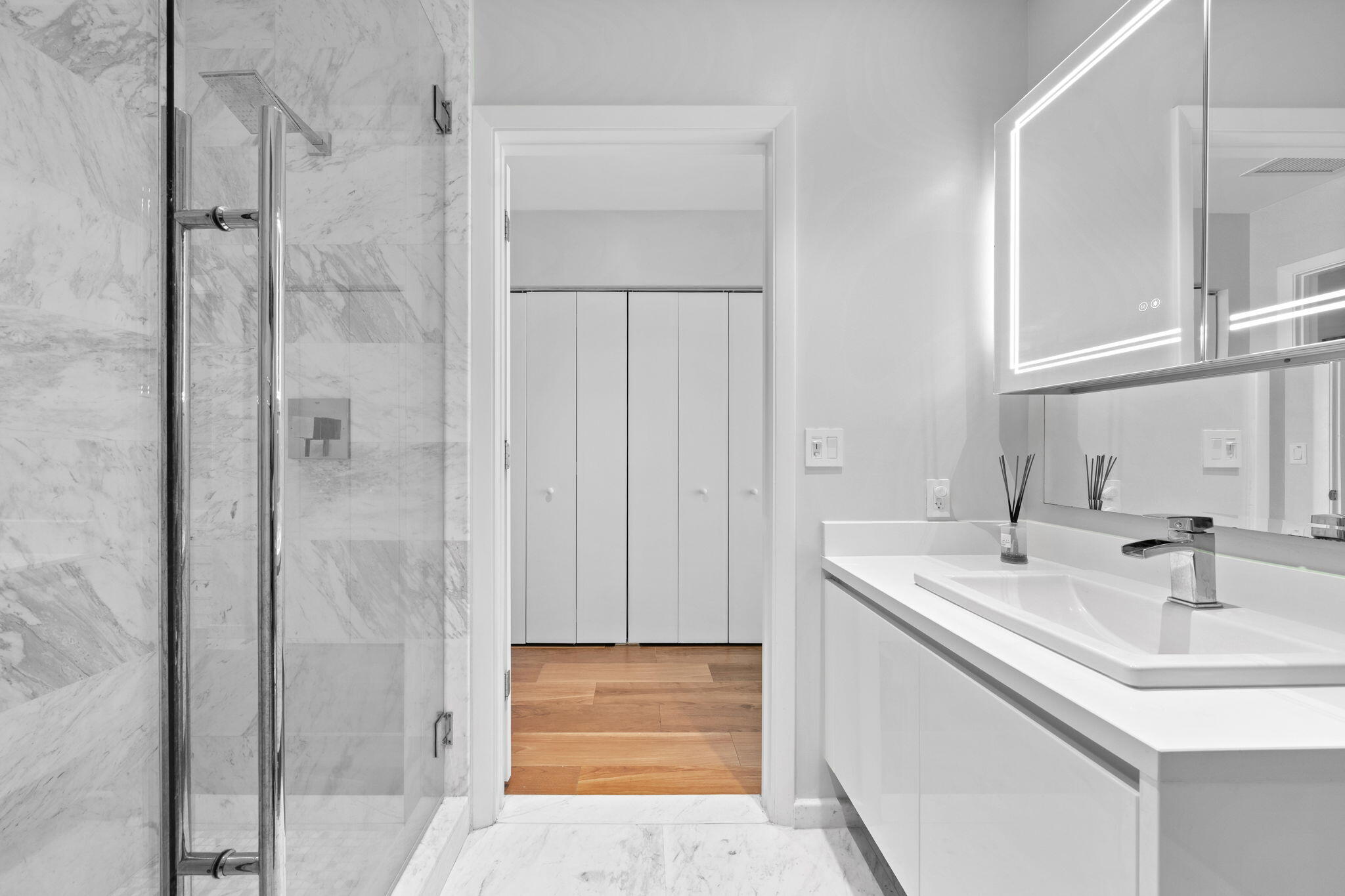 Paramount - Residential