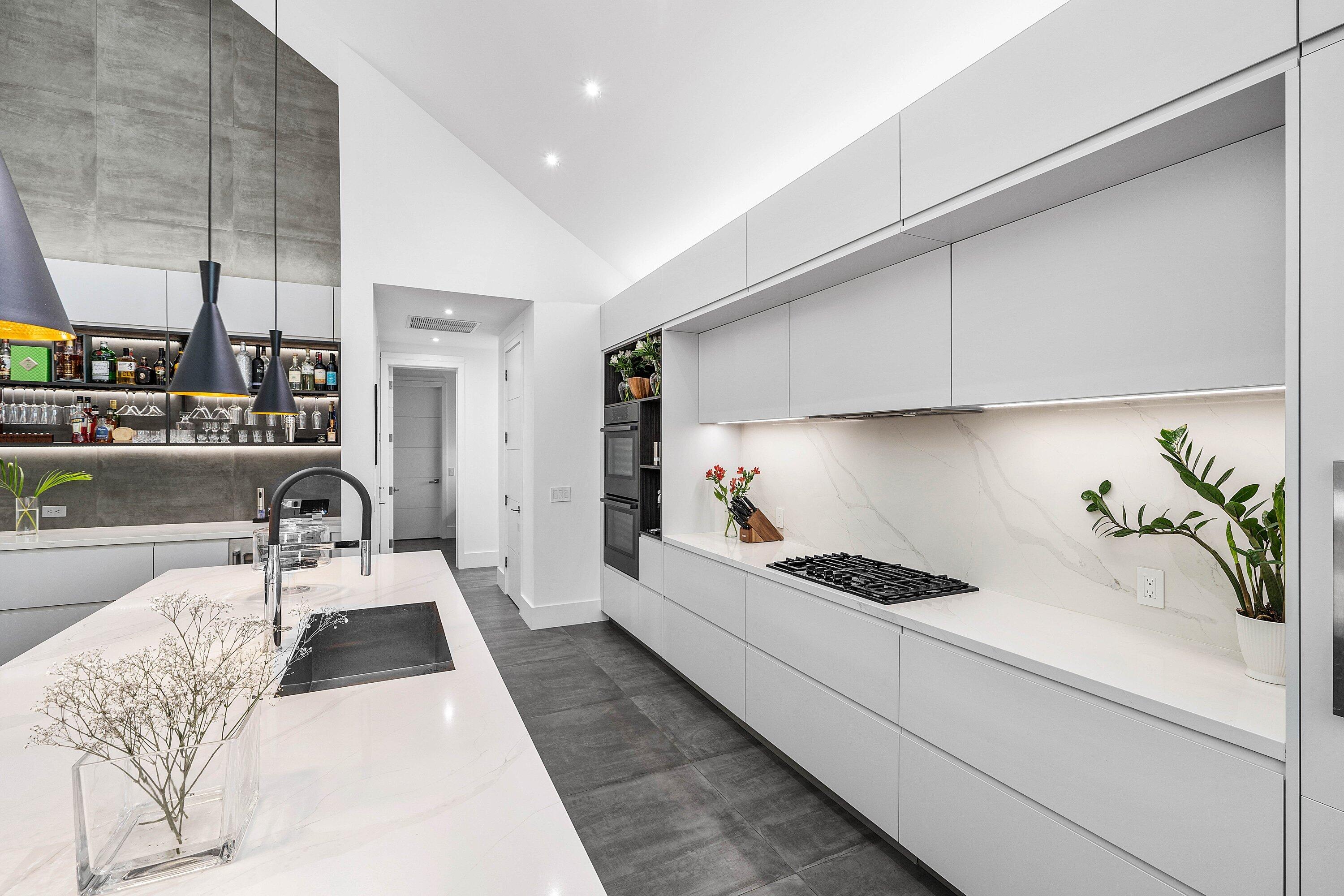 DELL PARK - Residential Lease