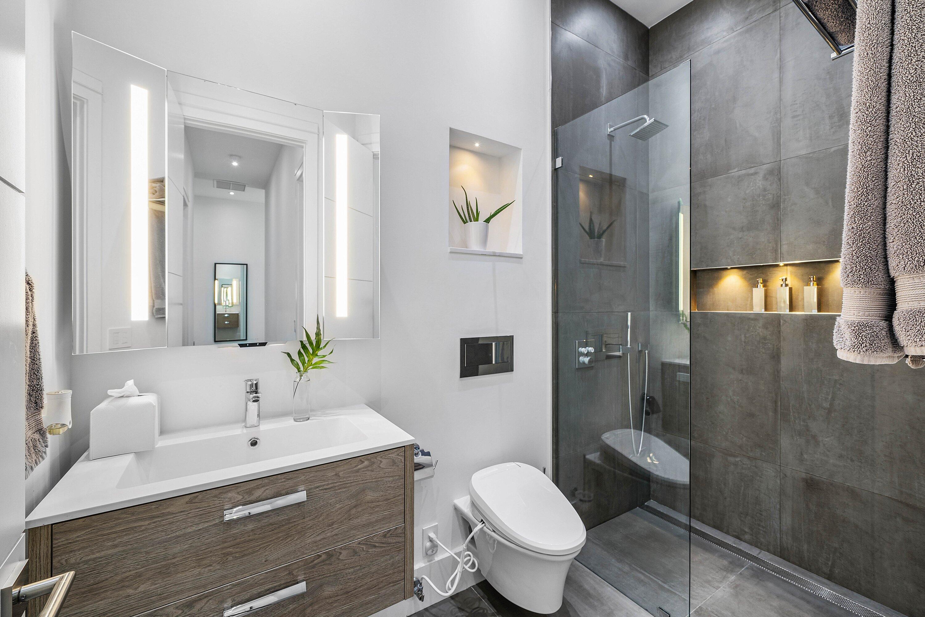DELL PARK - Residential Lease