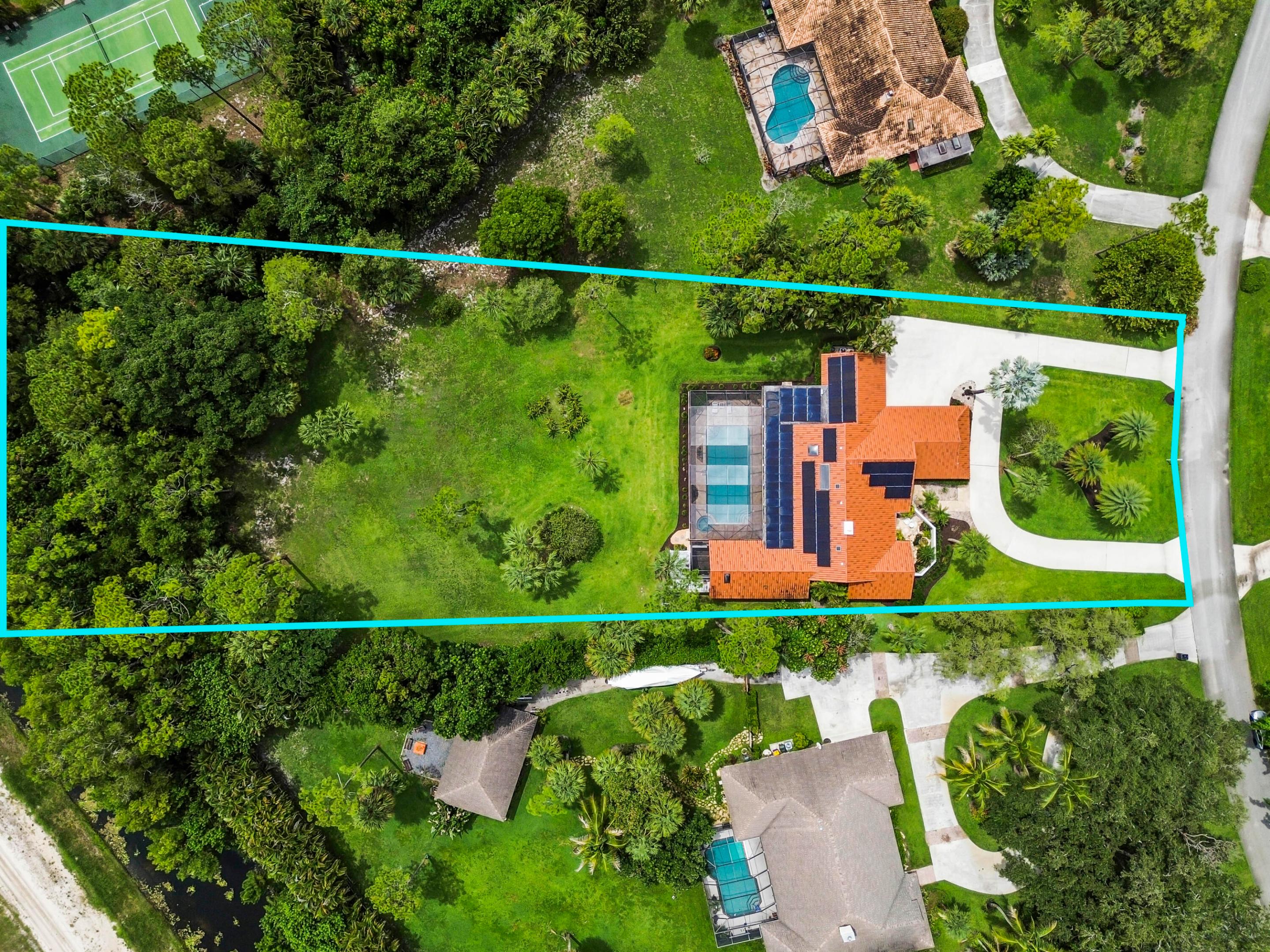 PINEWOOD OF WELLINGTON - Residential