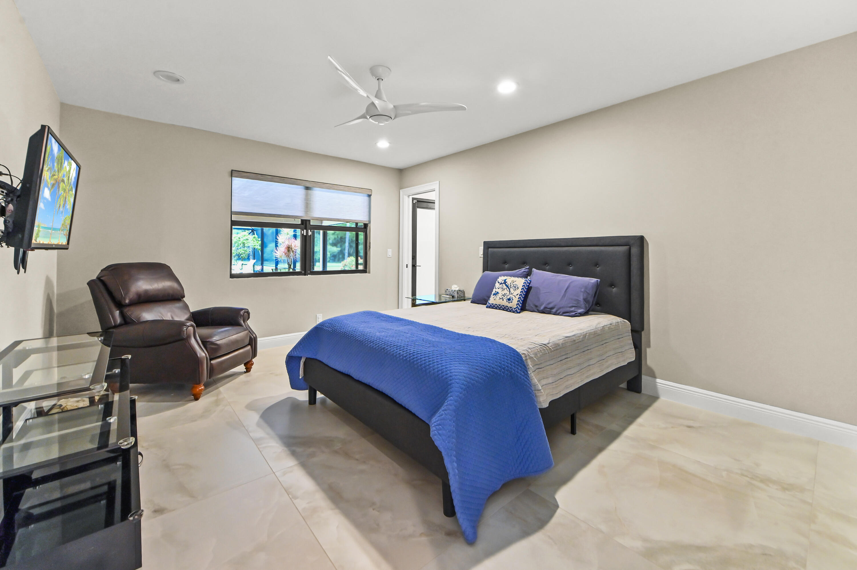 PINEWOOD OF WELLINGTON - Residential