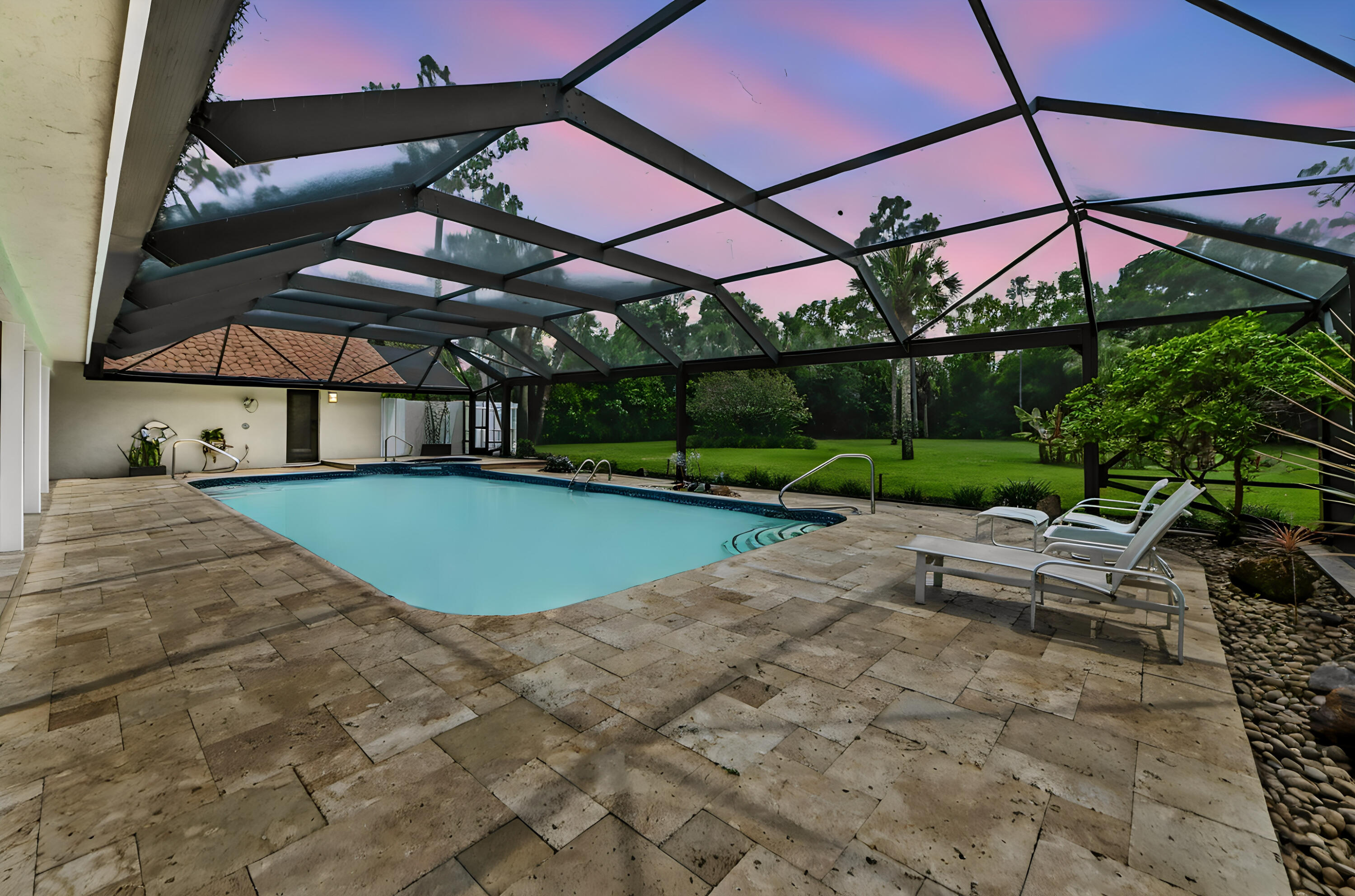 PINEWOOD OF WELLINGTON - Residential