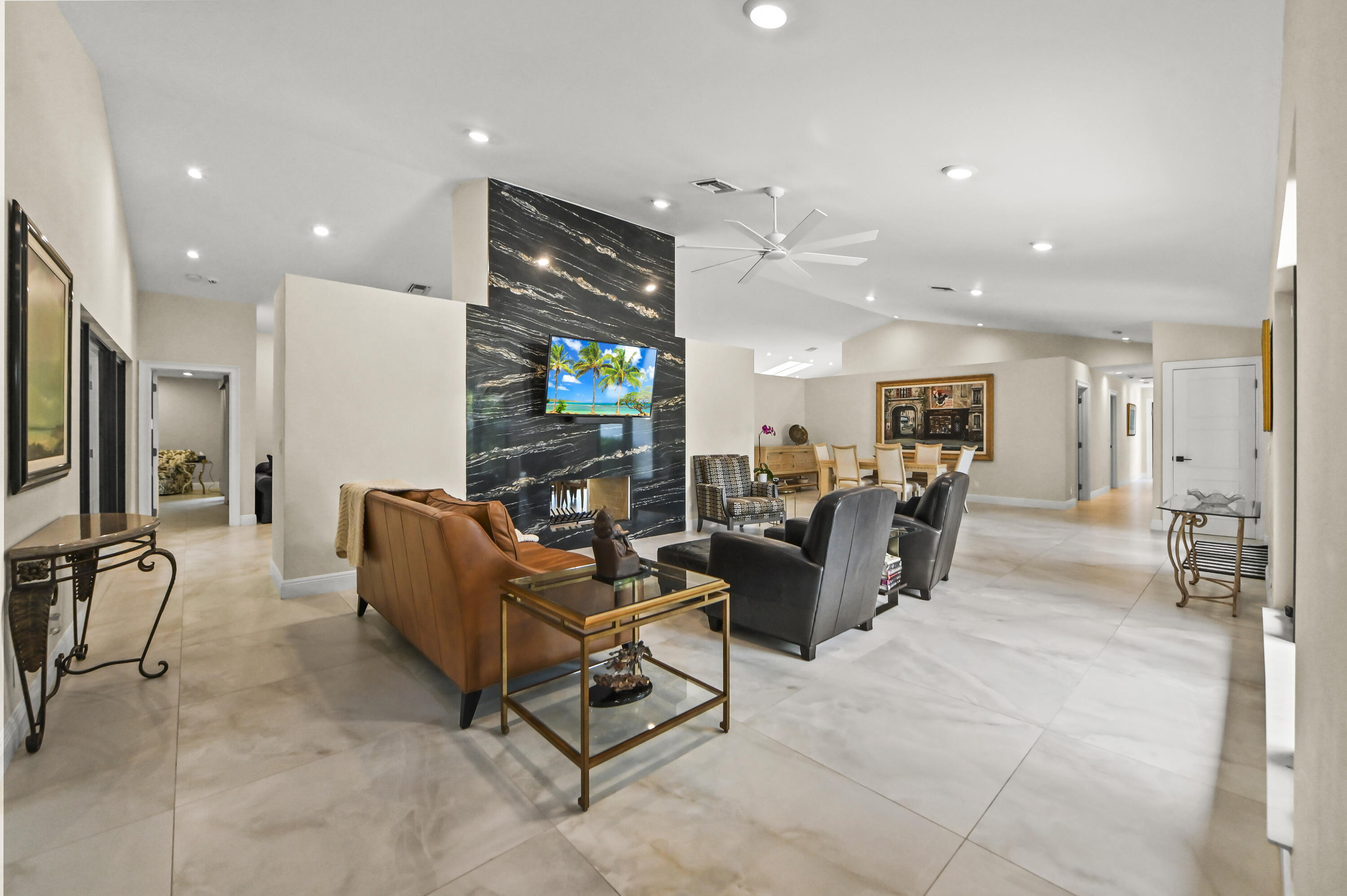 PINEWOOD OF WELLINGTON - Residential