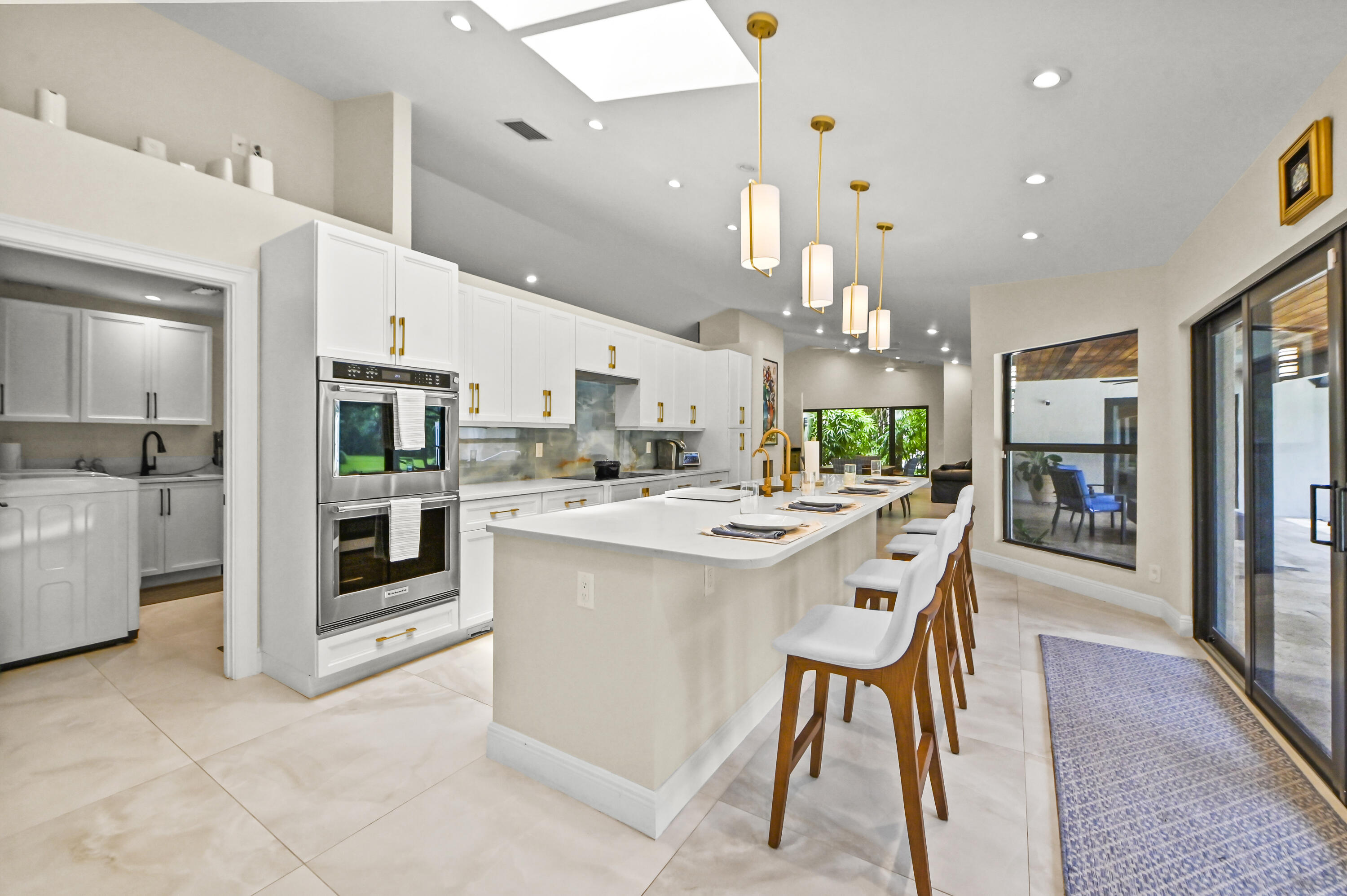 PINEWOOD OF WELLINGTON - Residential