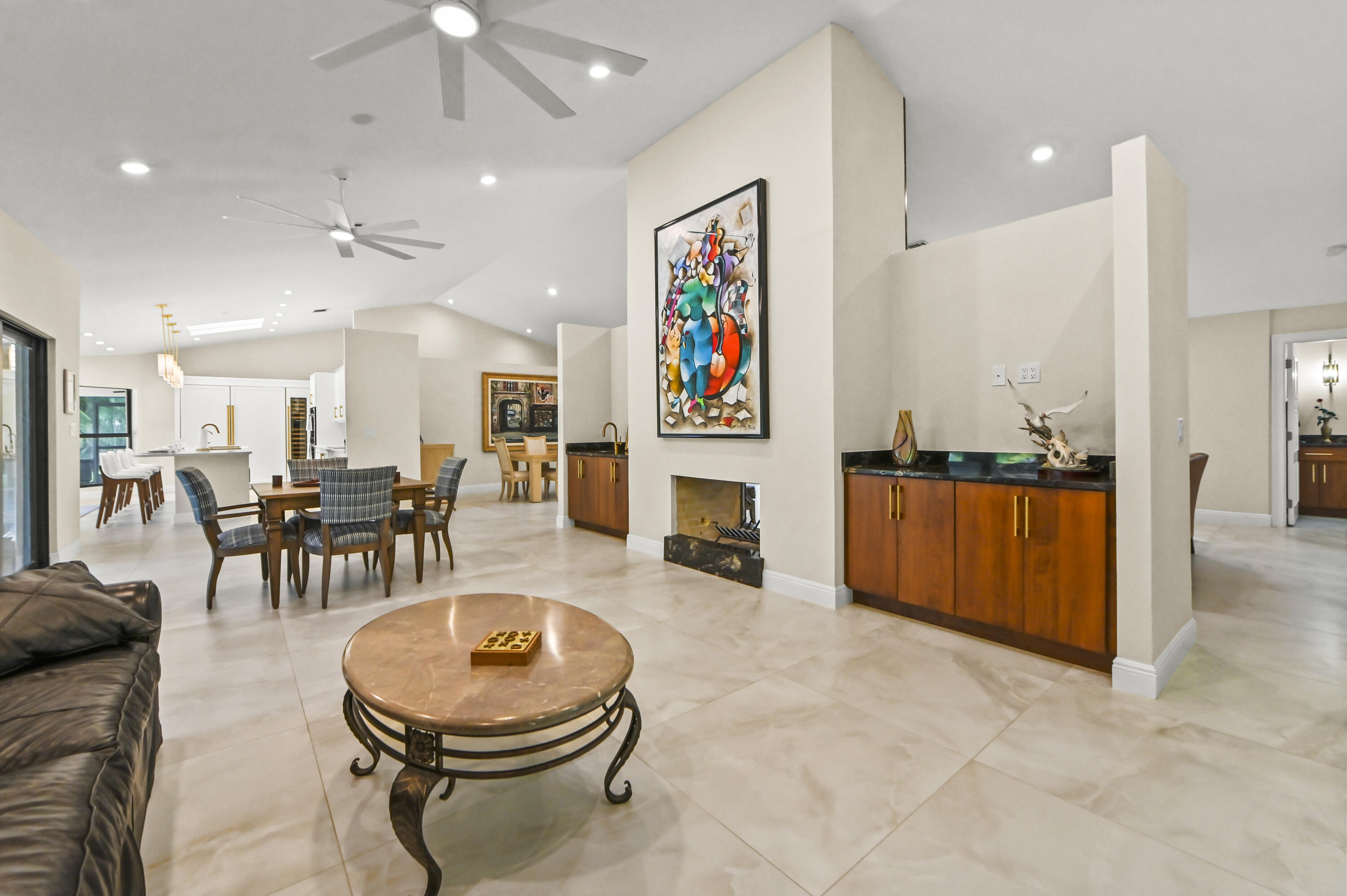 PINEWOOD OF WELLINGTON - Residential