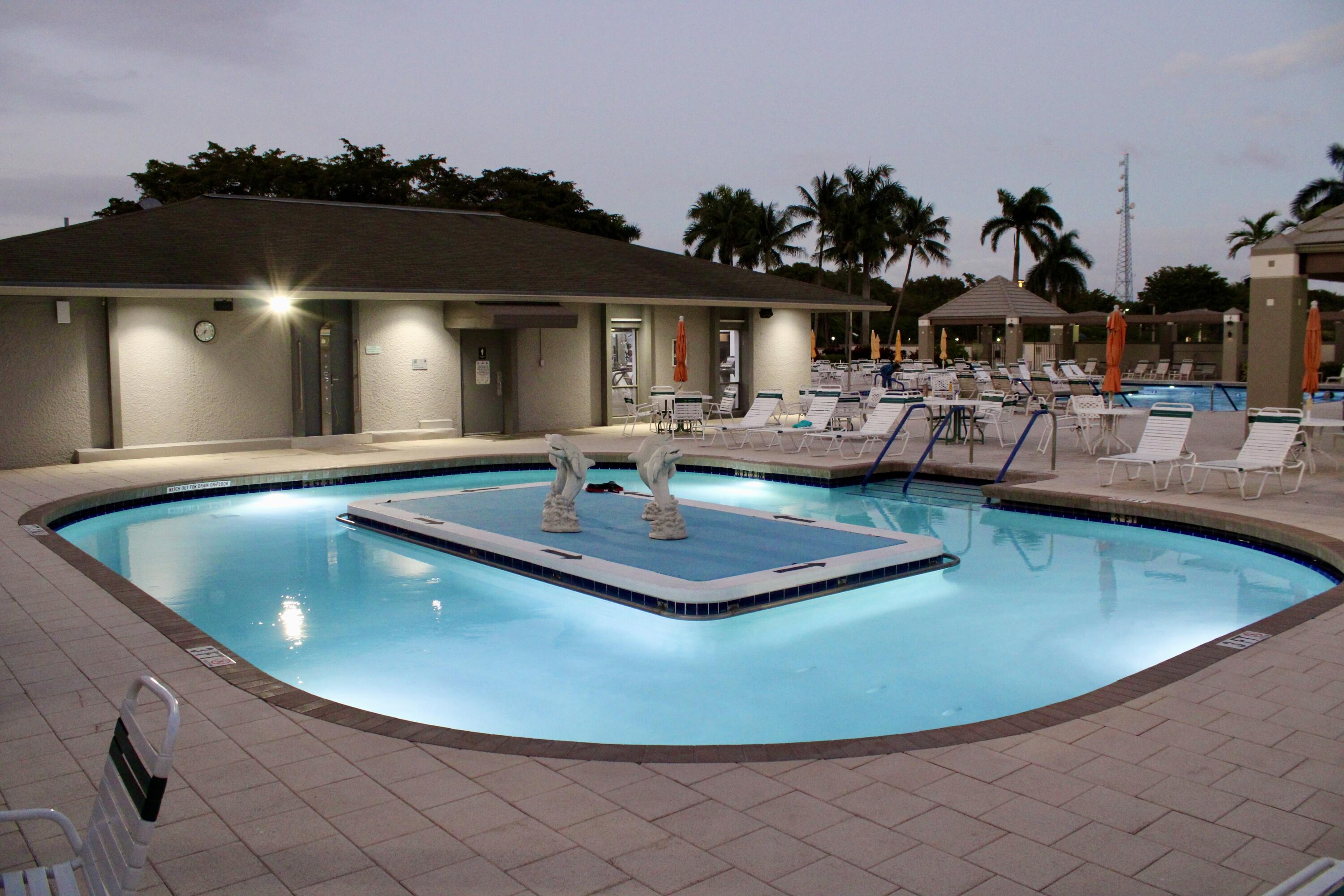 GRANADA VILLAGE B CONDO - Residential