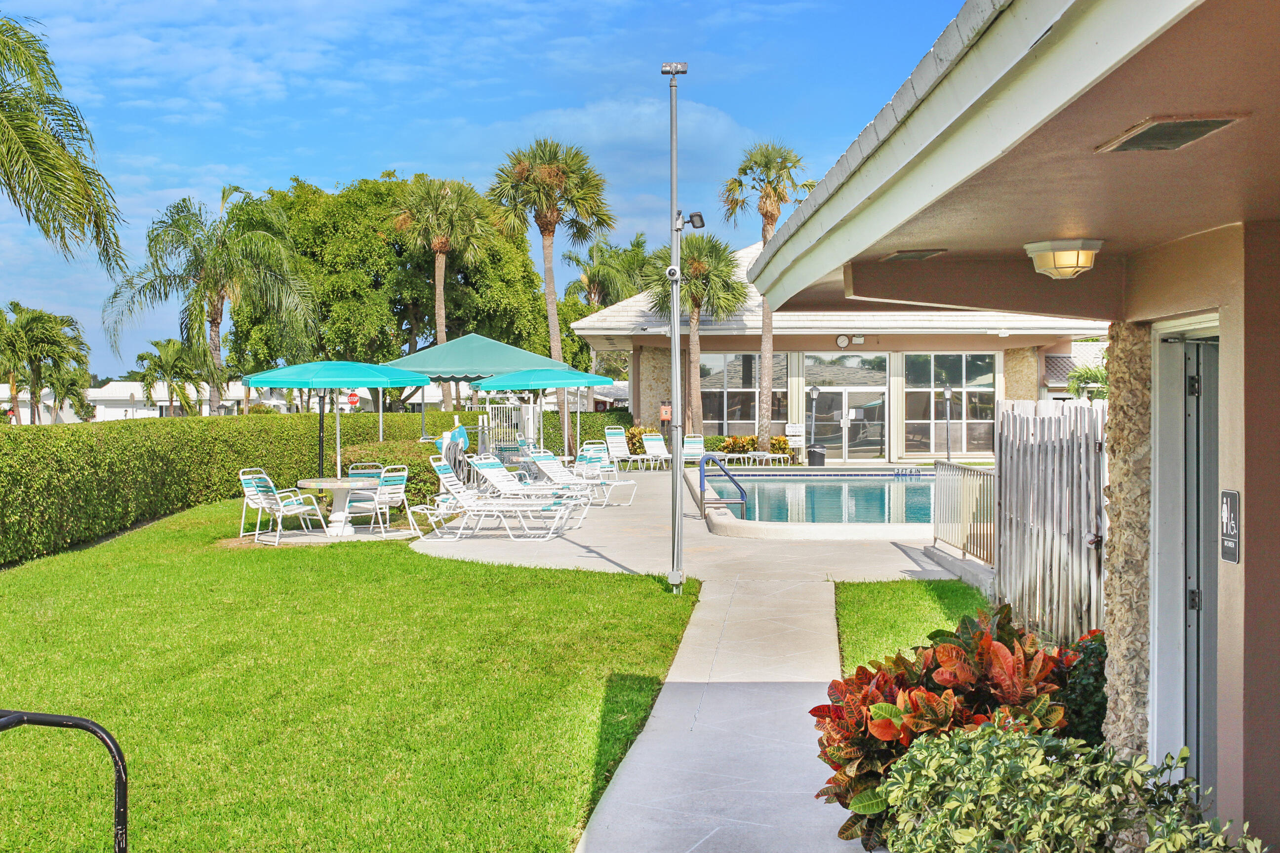 Palm Beach Leisureville - Residential