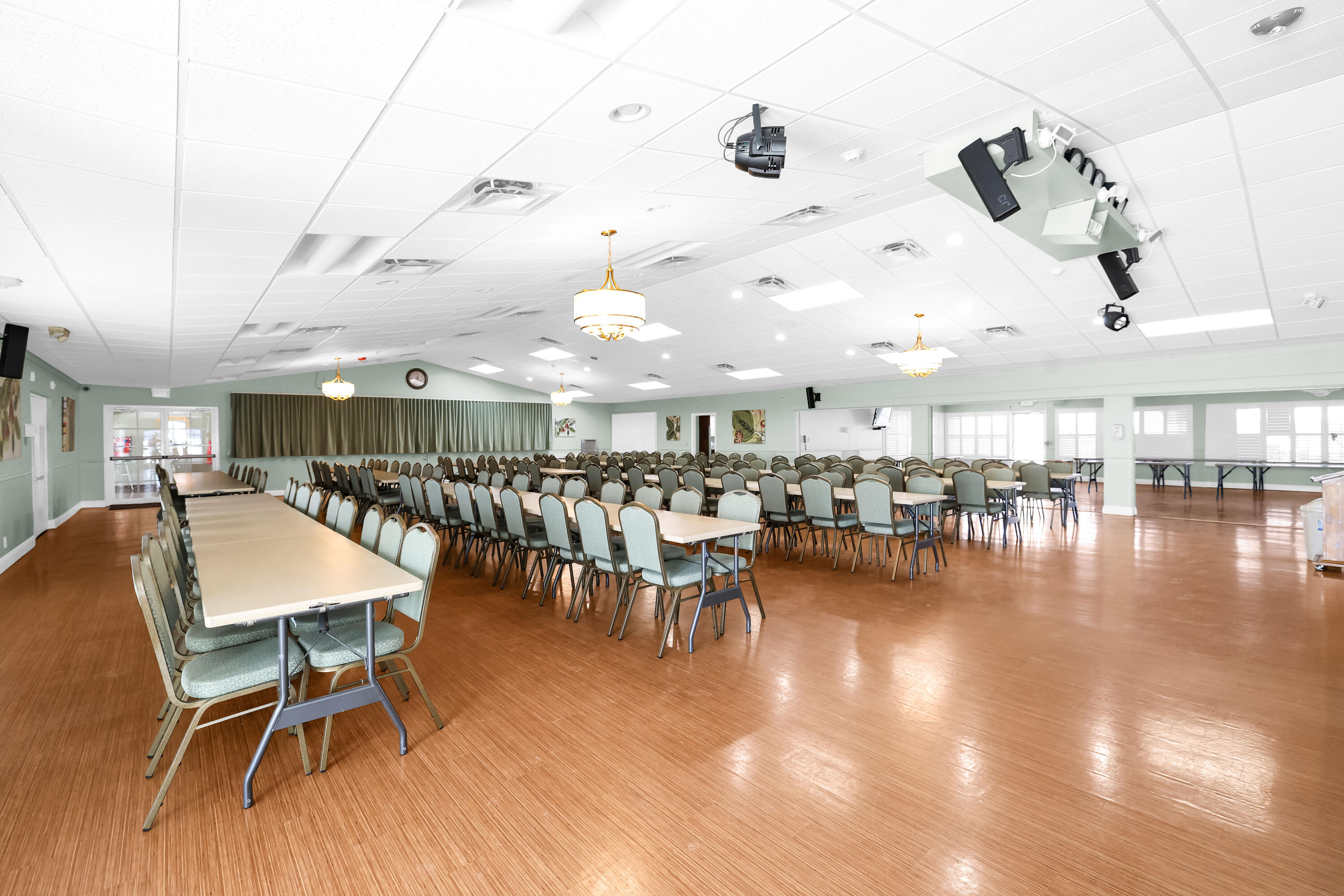 Palm Beach Leisureville - Residential