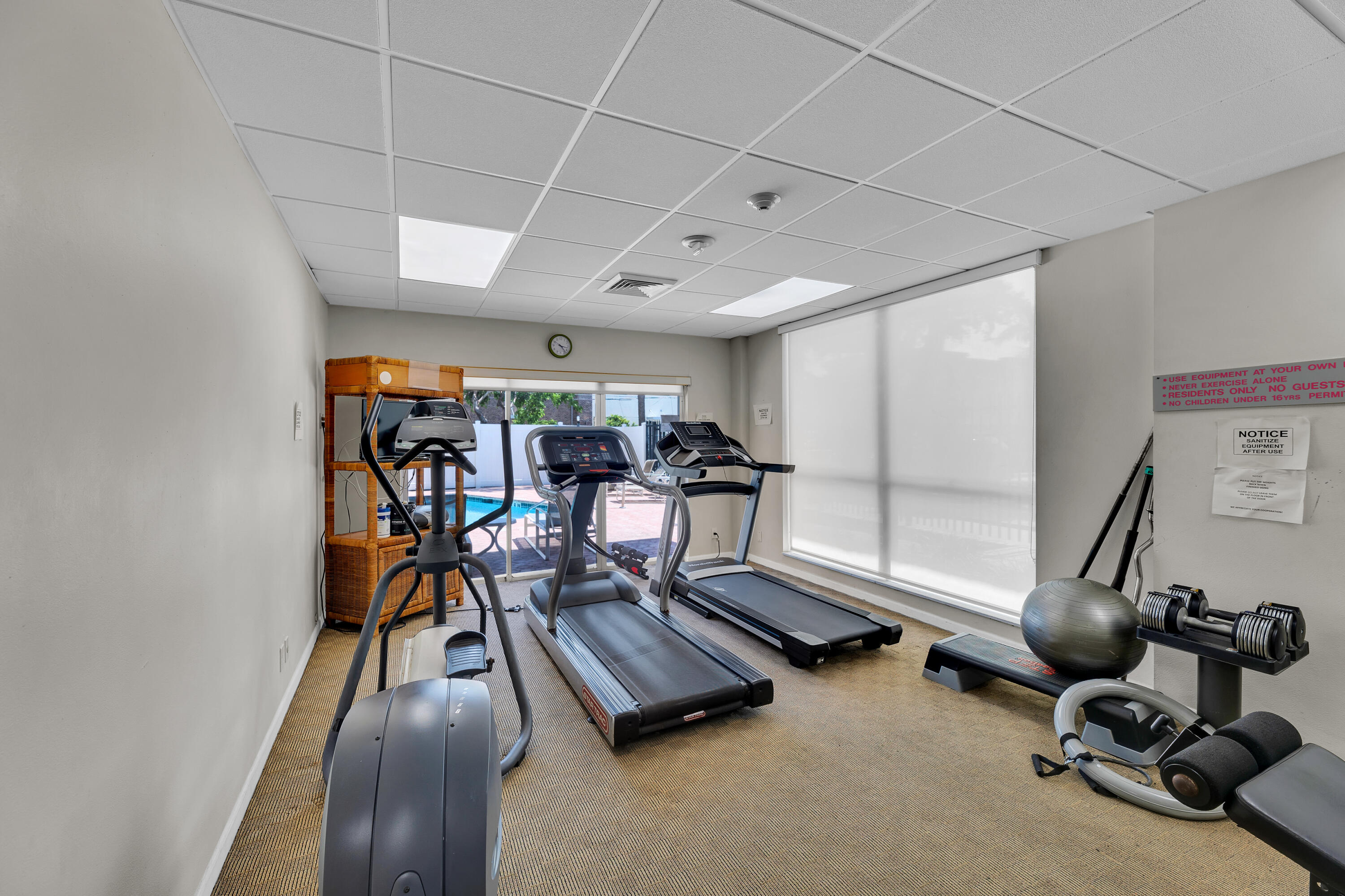 RUNAWAY BAY CONDO - Residential