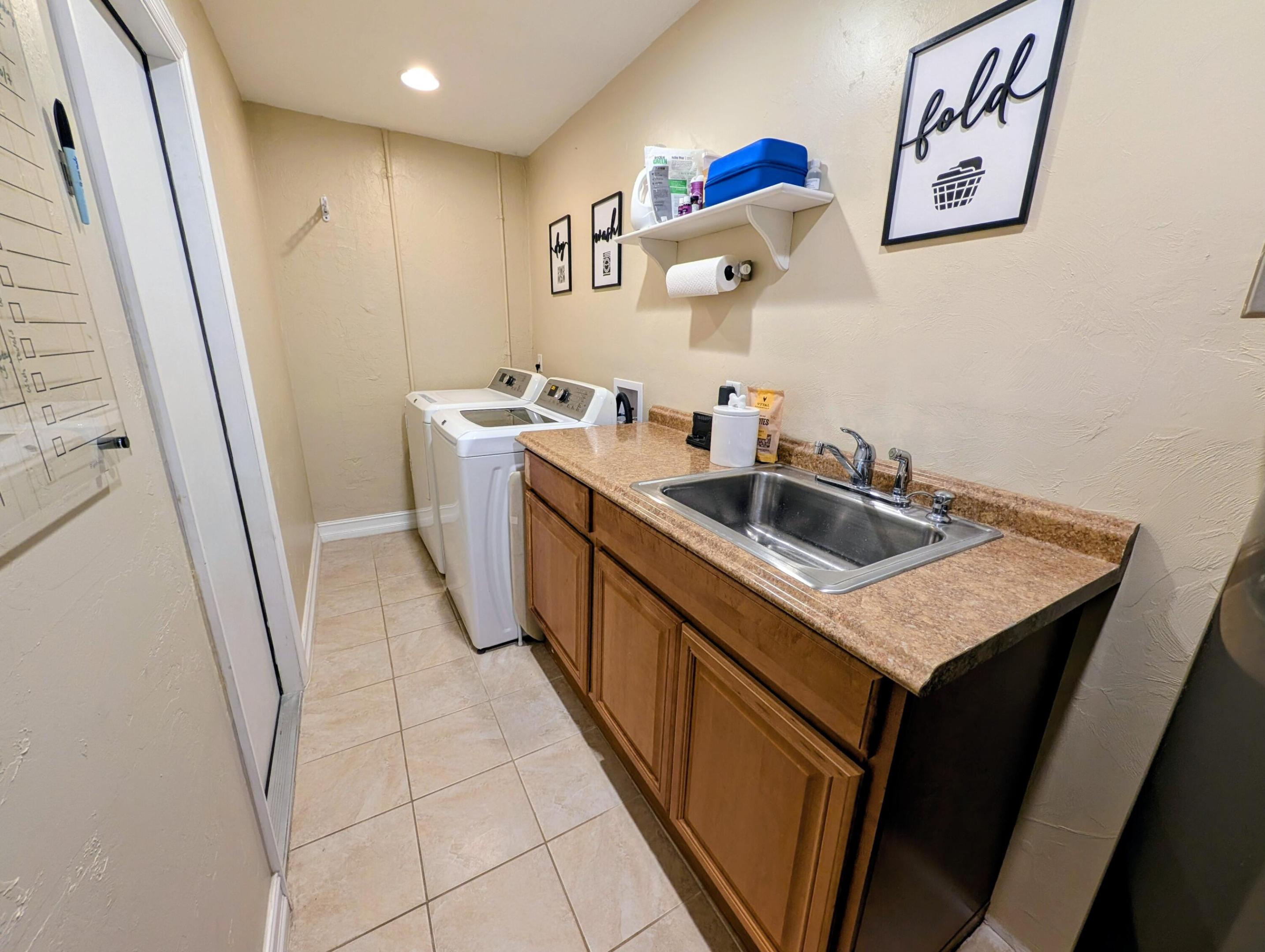 PALM BEACH RANCHETTES - Residential