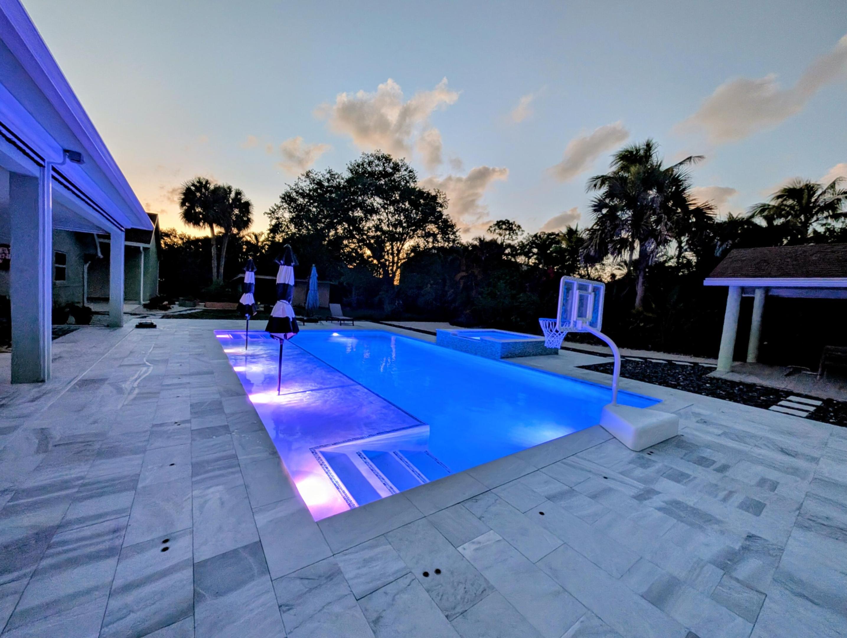 PALM BEACH RANCHETTES - Residential