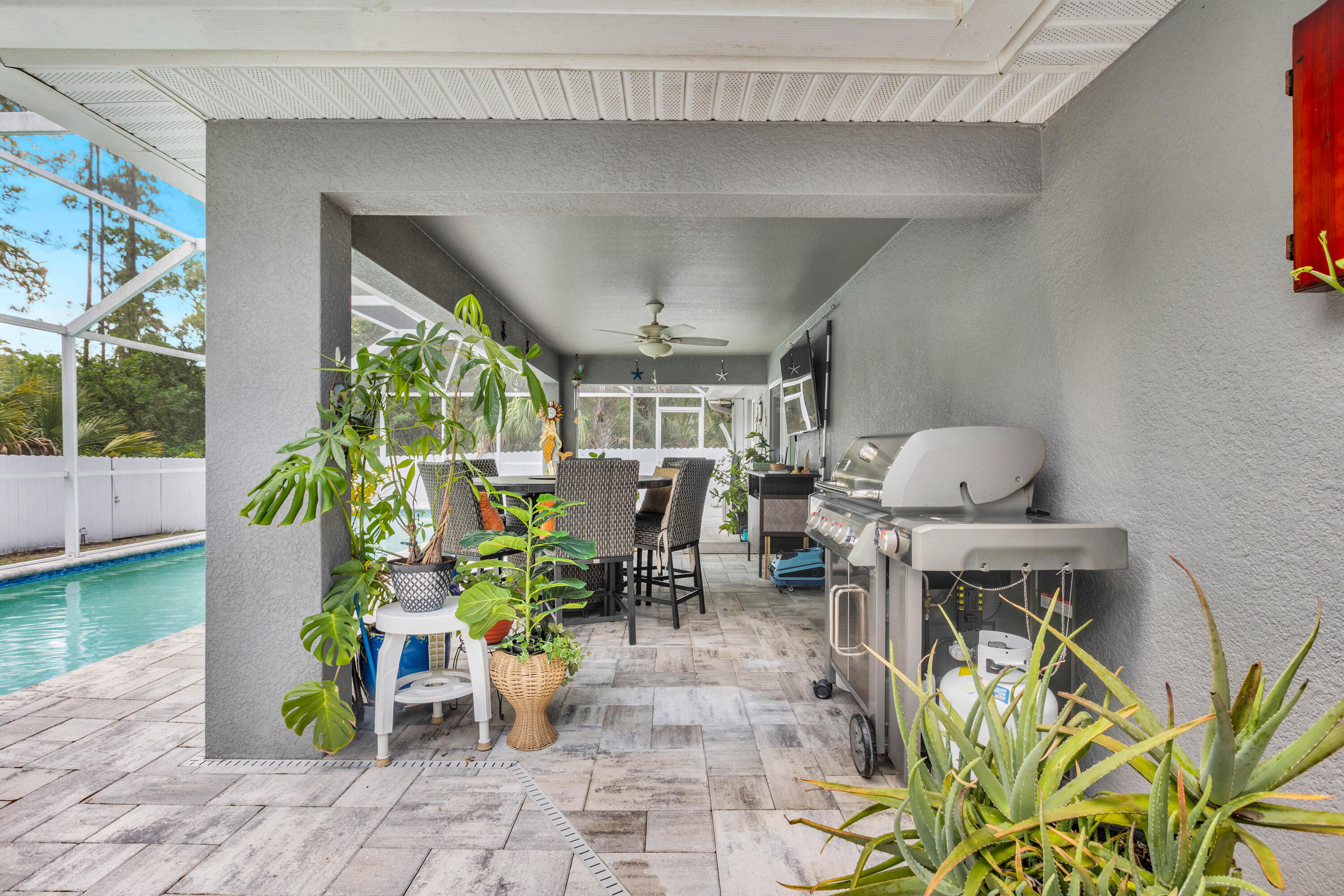 PORT LABELLE UNIT 6 - Residential