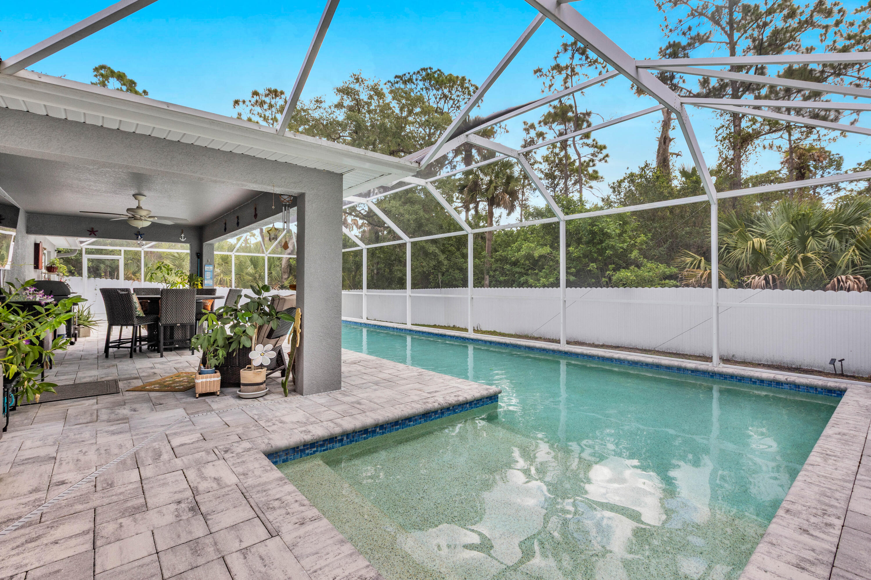 PORT LABELLE UNIT 6 - Residential