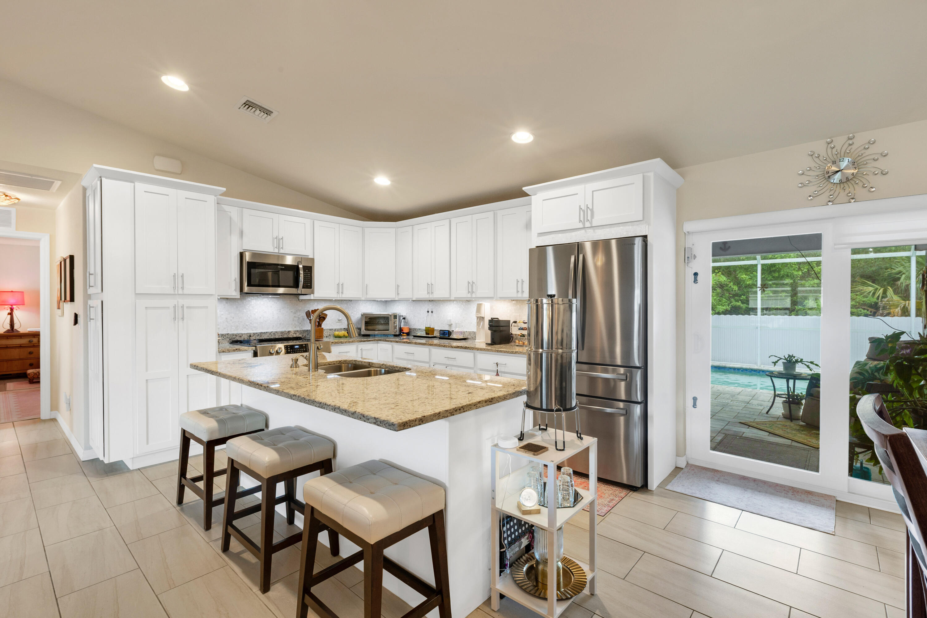 PORT LABELLE UNIT 6 - Residential