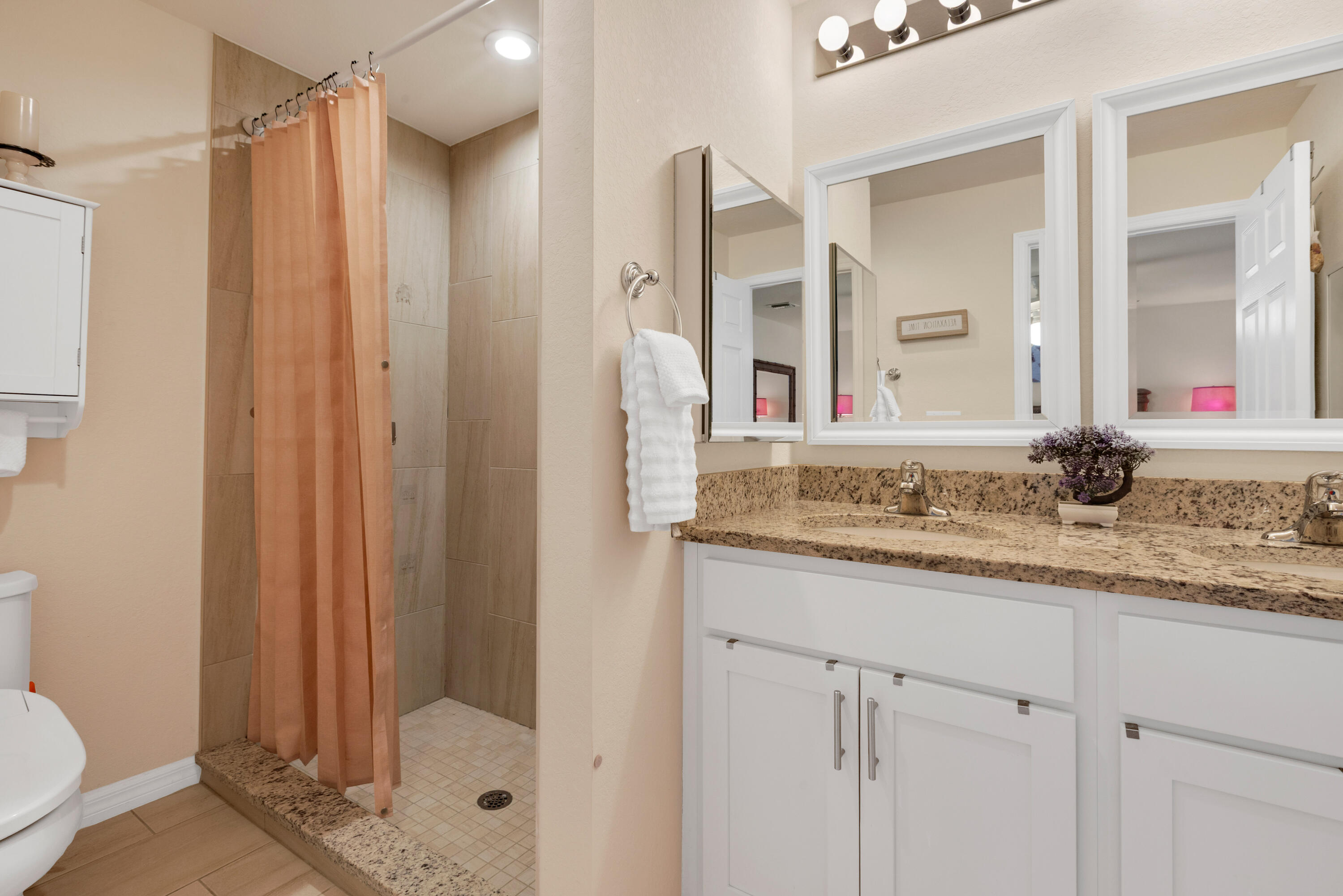 PORT LABELLE UNIT 6 - Residential