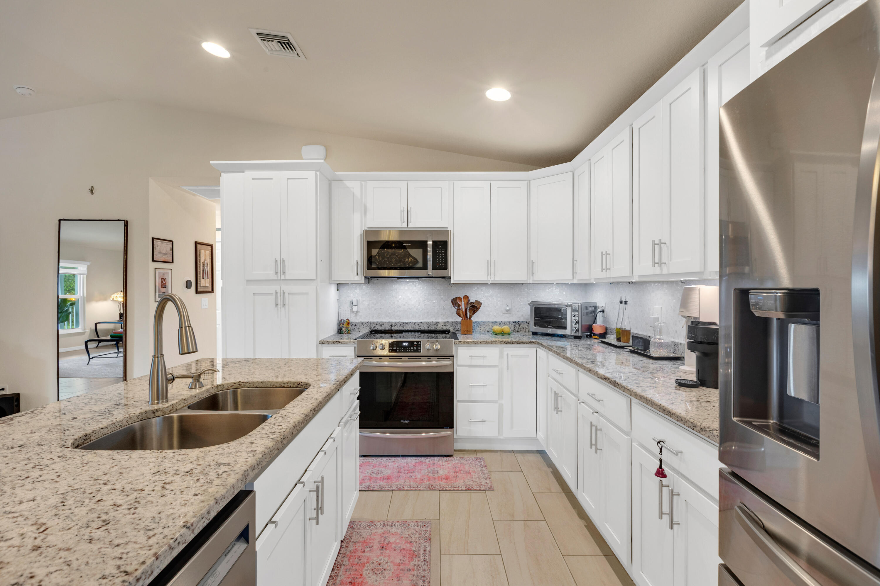 PORT LABELLE UNIT 6 - Residential