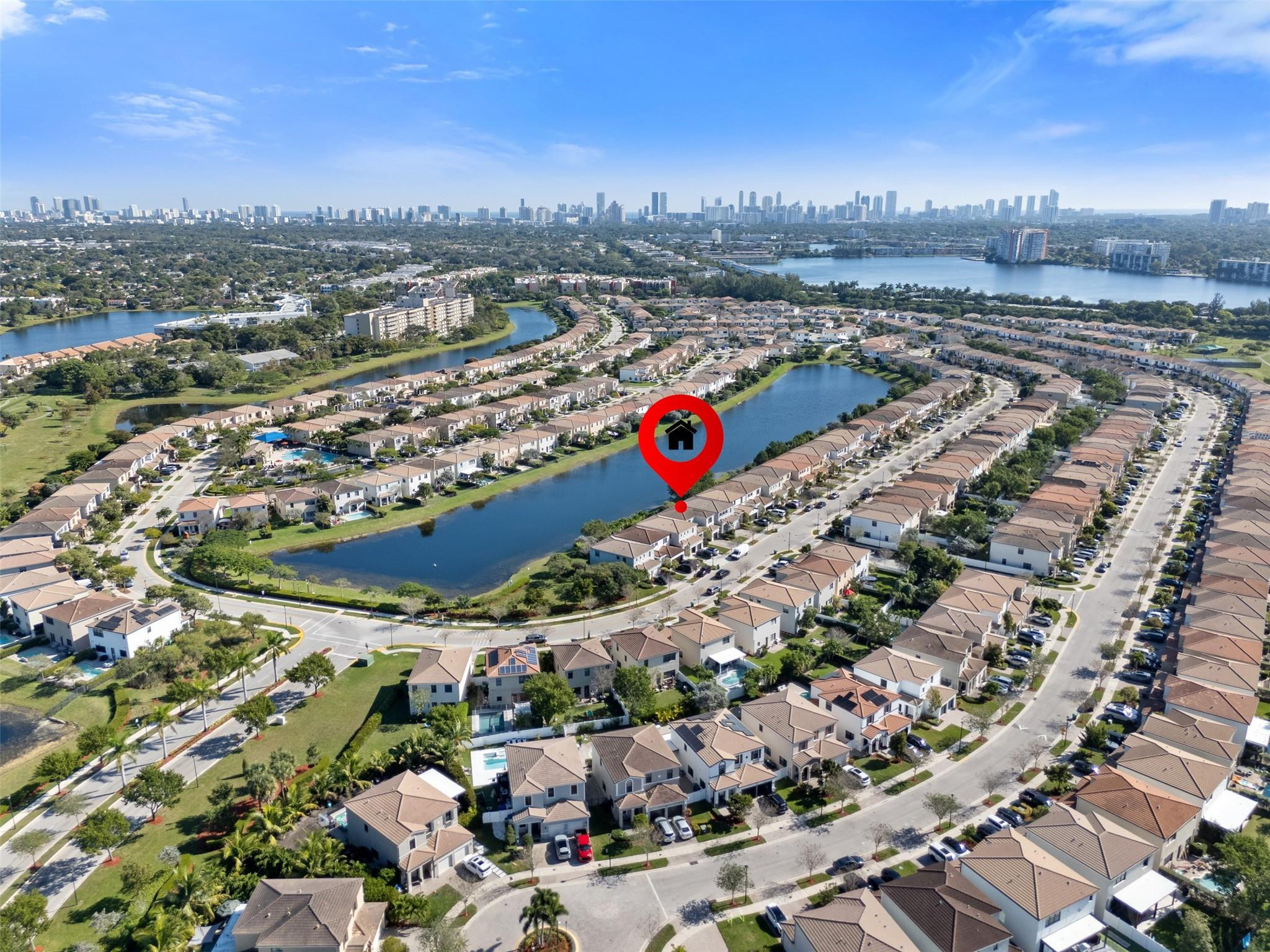 CHAMPION LAKES - Residential