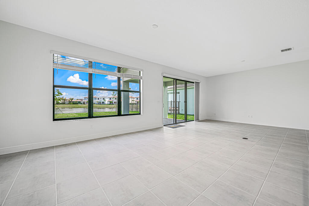 SKY COVE SOUTH PHASE 1 B - Residential