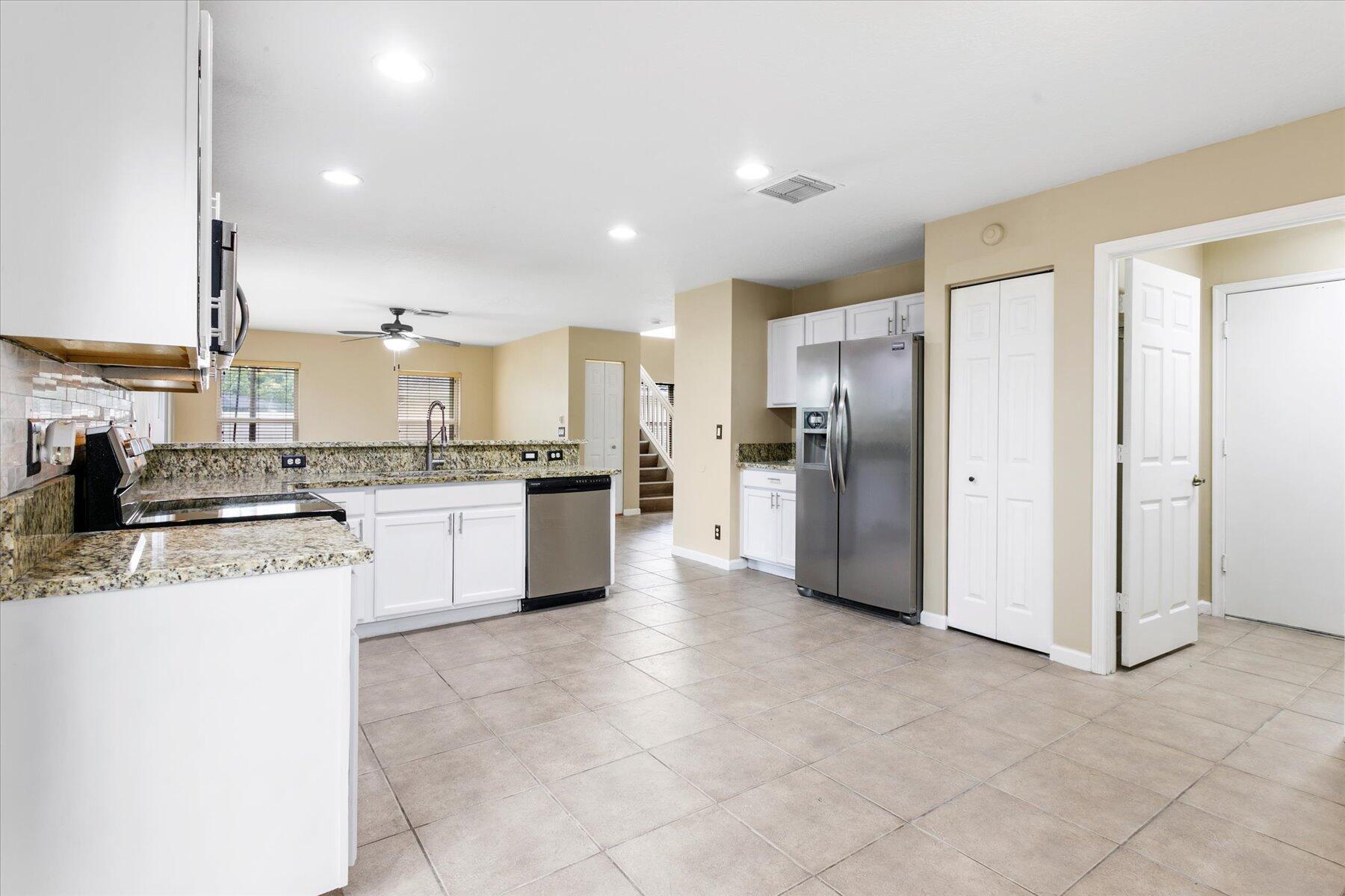 MELEAR BORGATA - Residential Lease