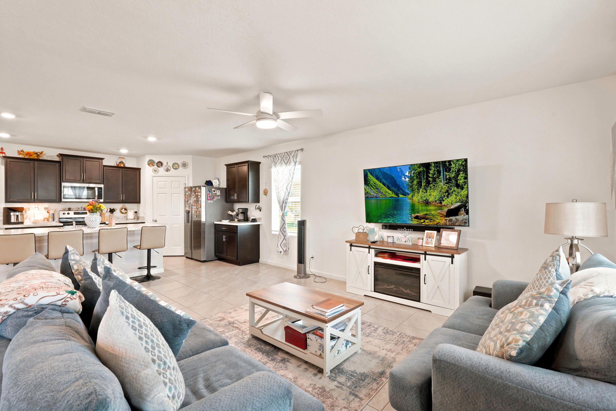 PORT ST LUCIE SECTION 19 - Residential
