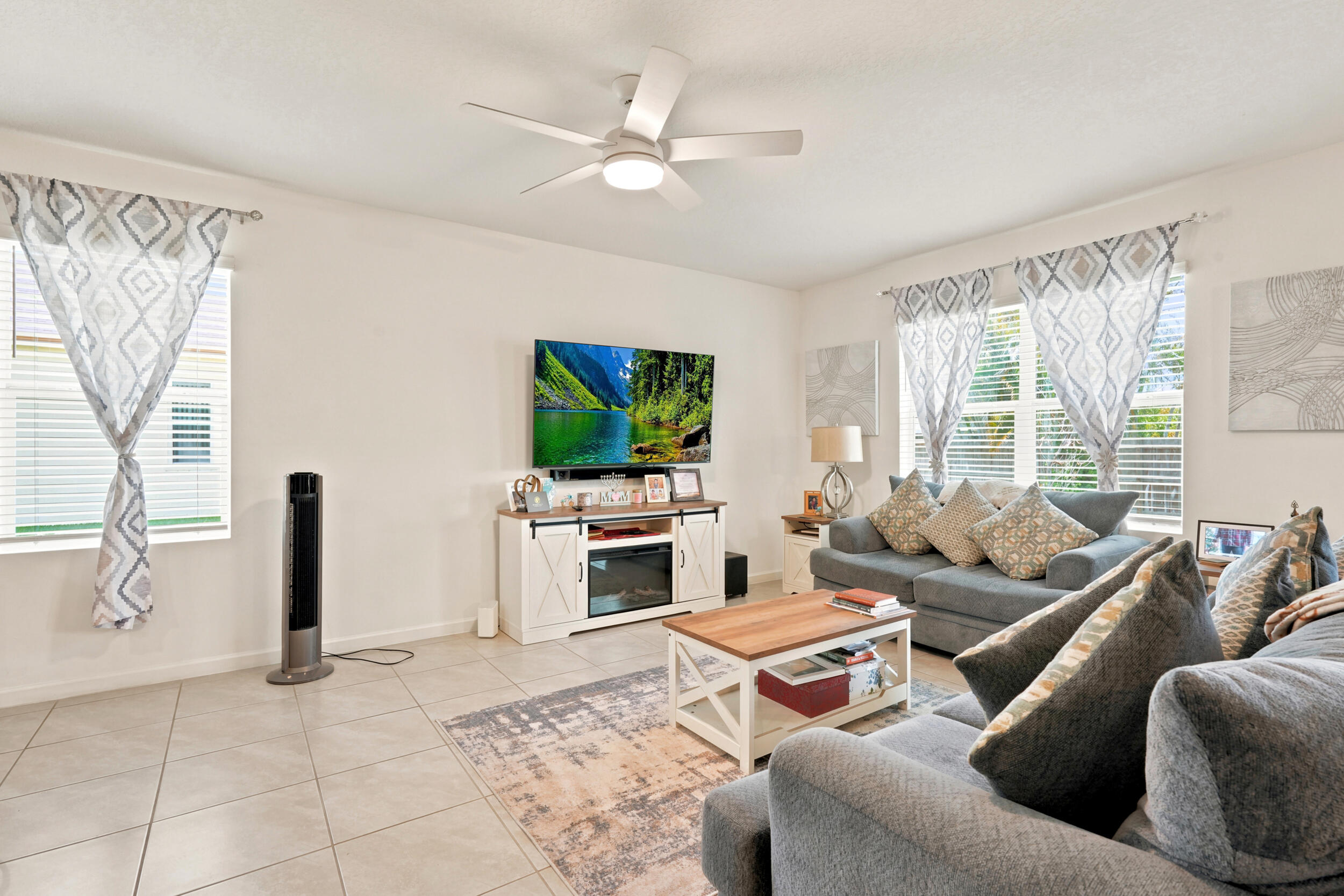 PORT ST LUCIE SECTION 19 - Residential