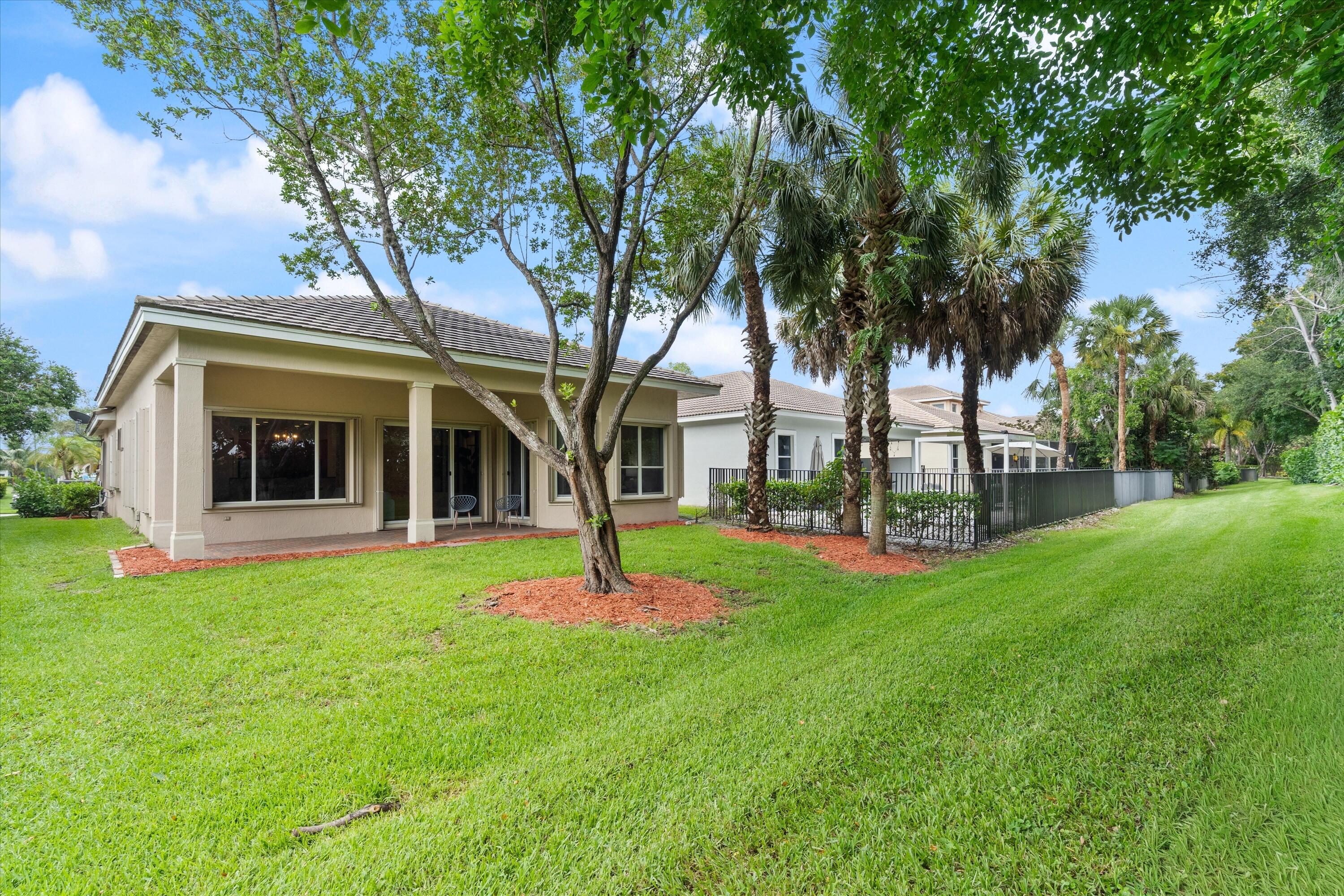 HERON BAY - Residential