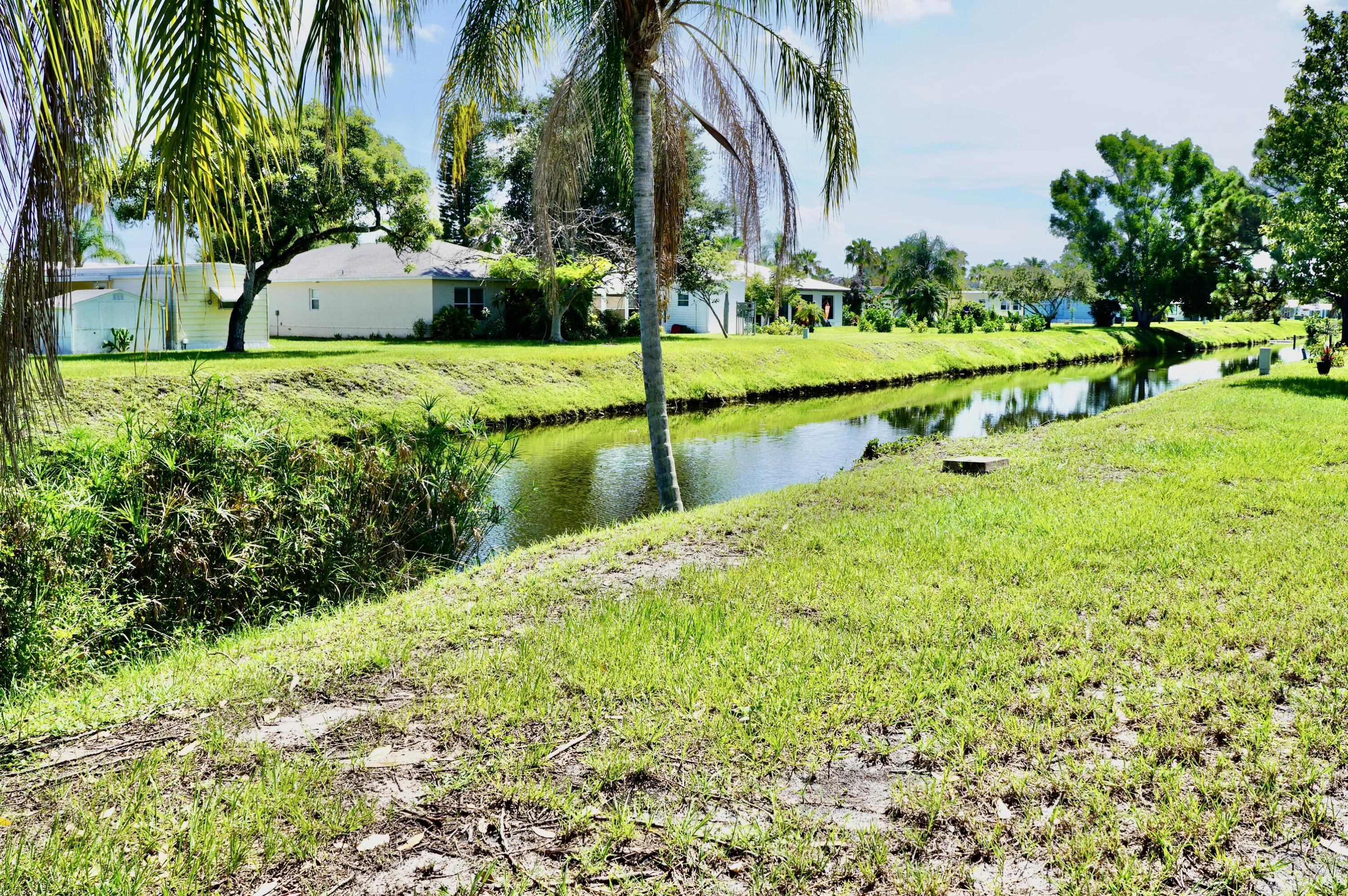 Spanish Lakes - Residential