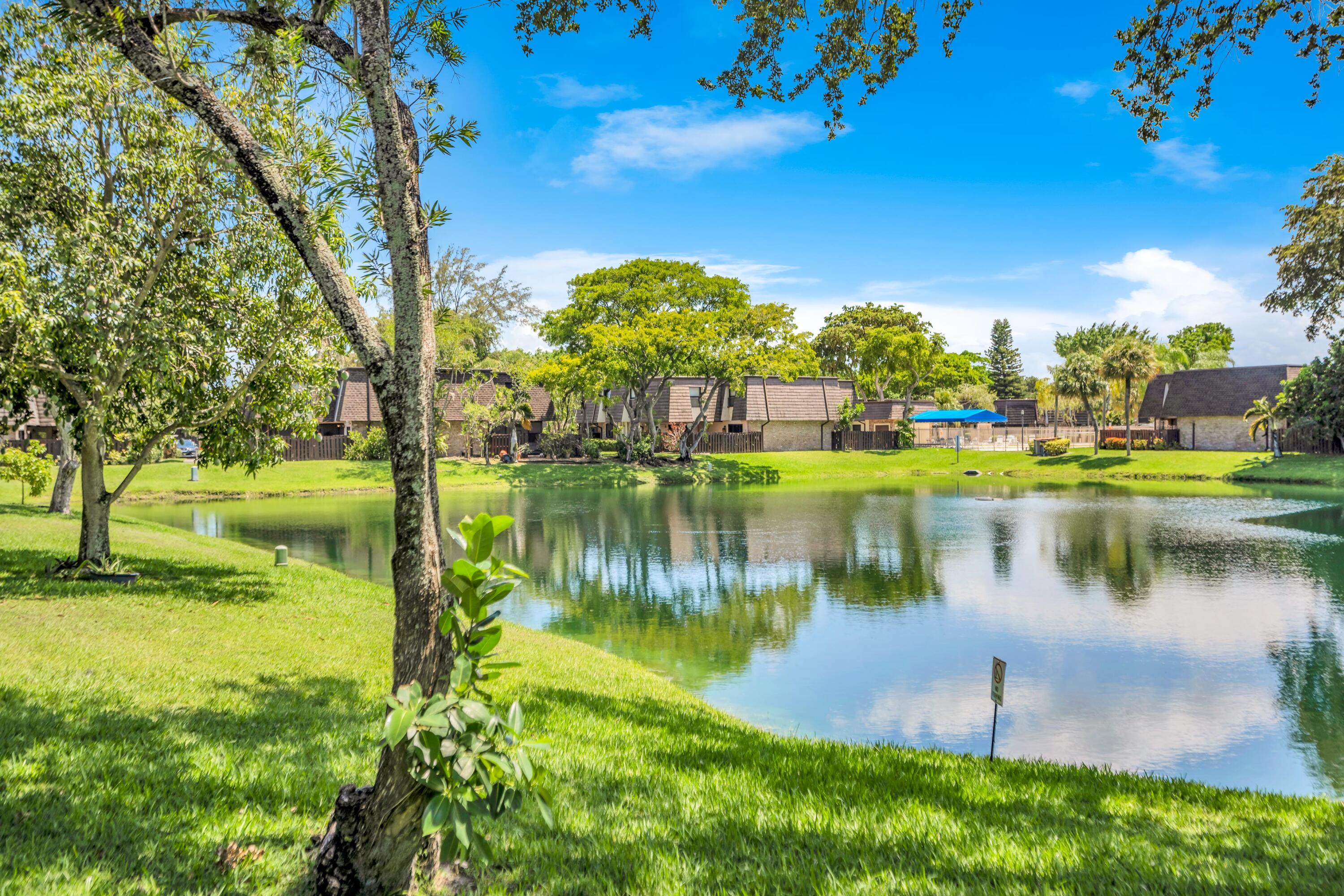 PARKSIDE - Residential