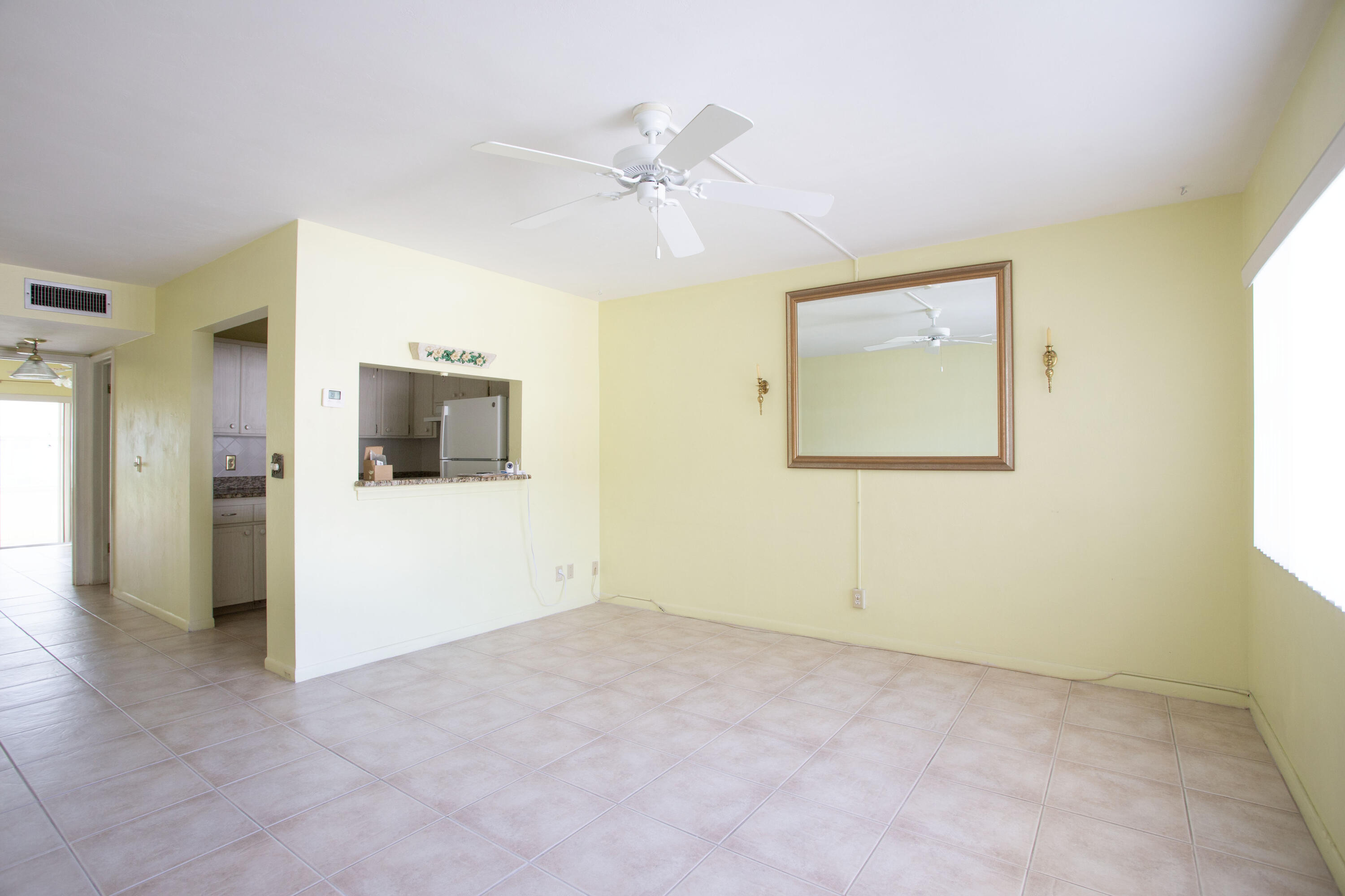 MURRY HILLS APT BLDG CONDO - Residential