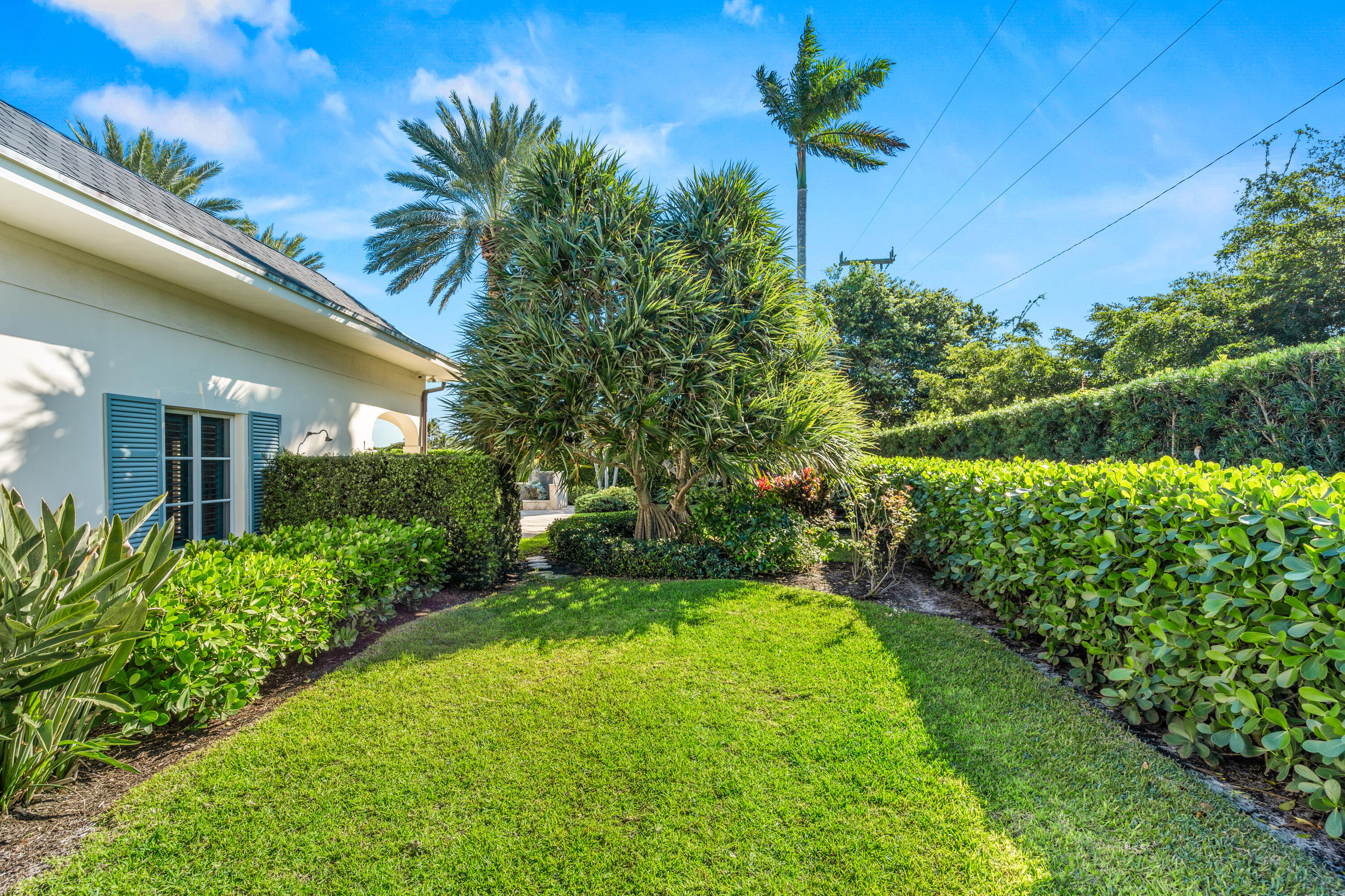 POINT MANALAPAN 2 - Residential