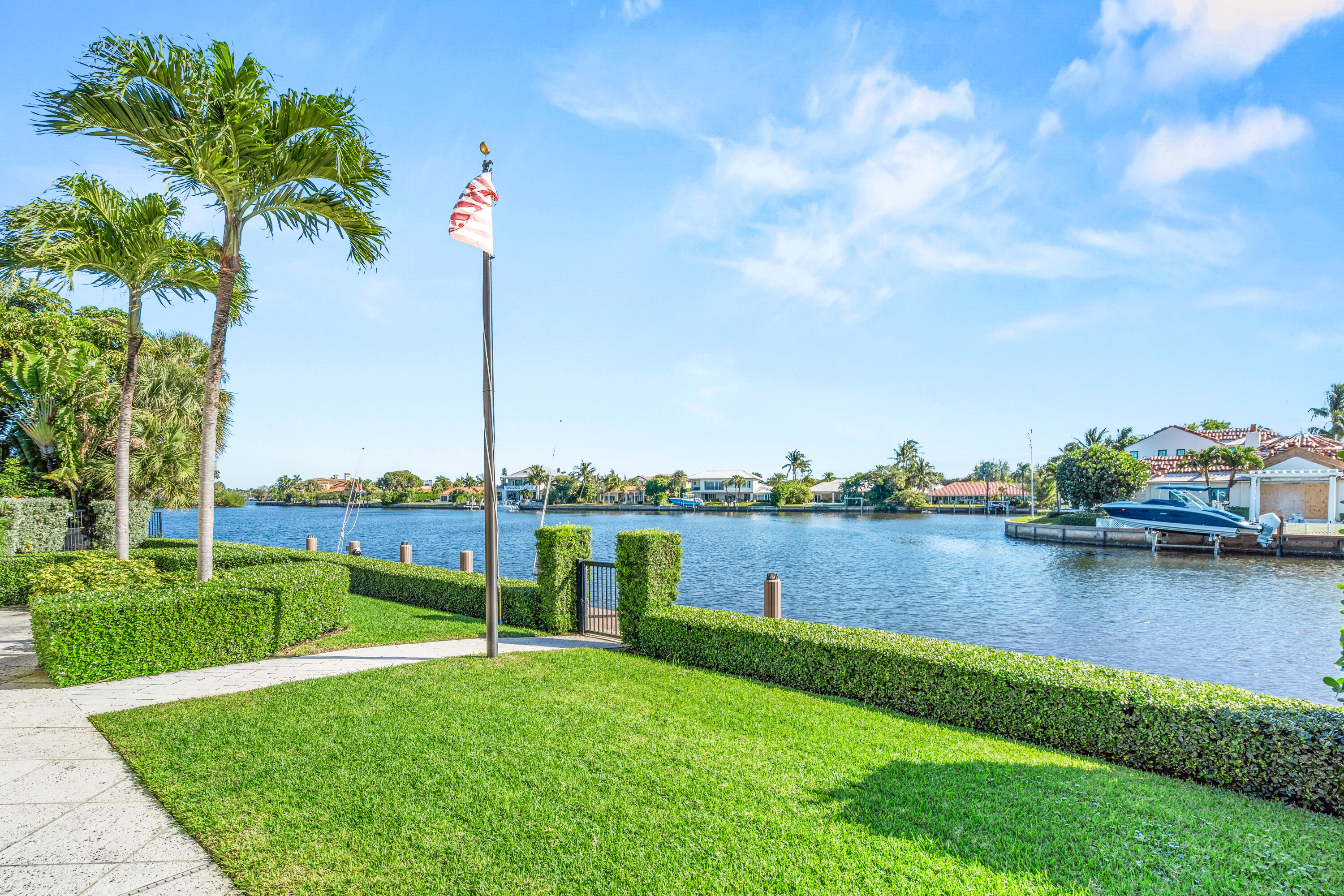 POINT MANALAPAN 2 - Residential