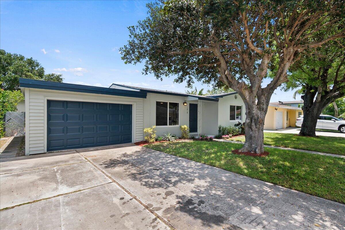 LAKE WORTH TOWN OF ADD 1 - Residential