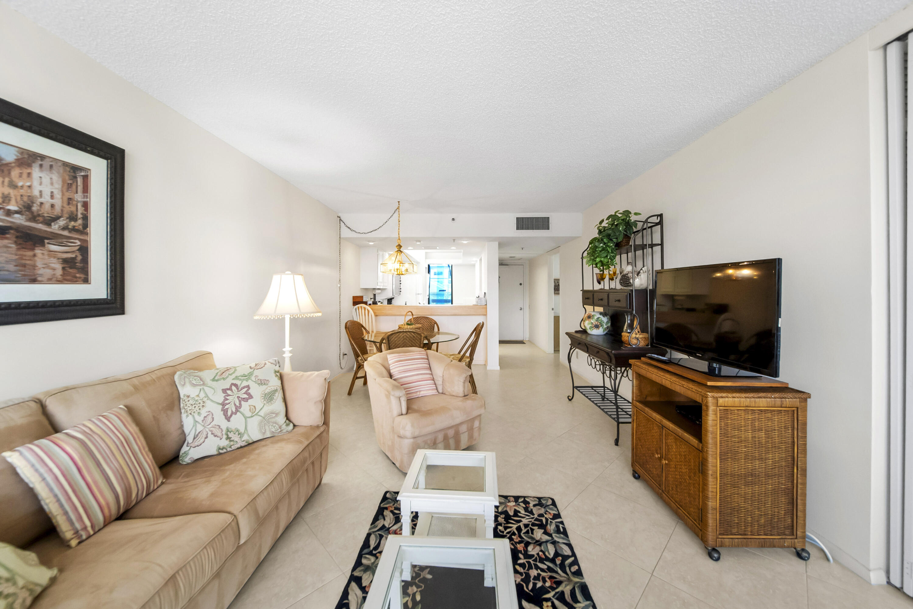 YACHT & RACQUET CLUB OF BOCA RATON CONDO - Residential