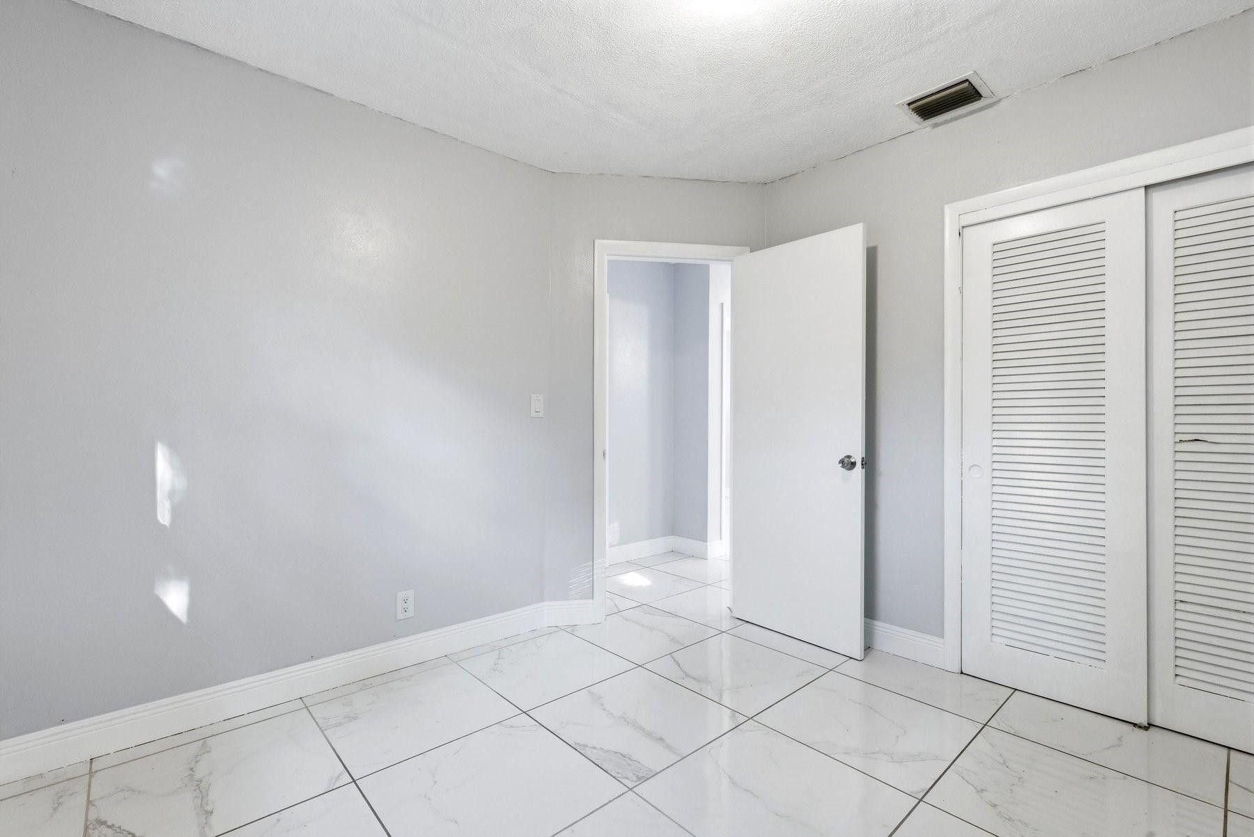 North Lauderdale Estates - Residential