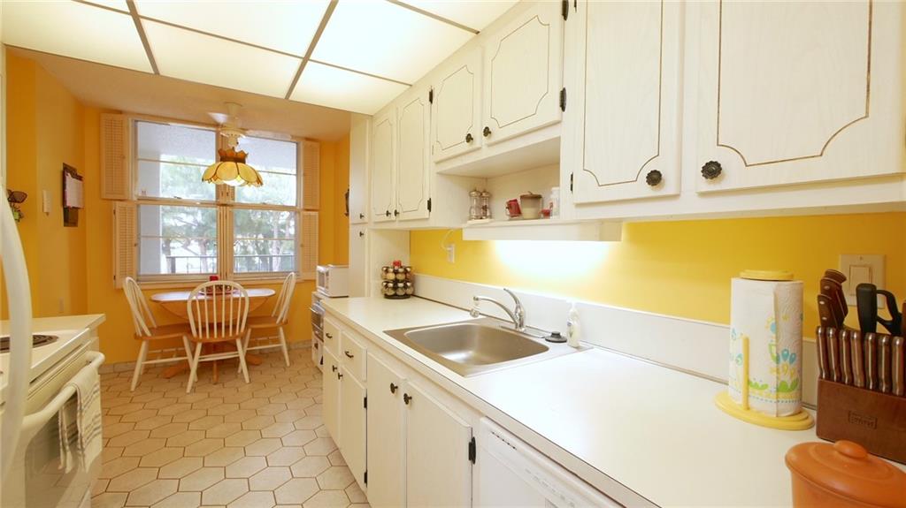 CYPRESS CHASE - Residential