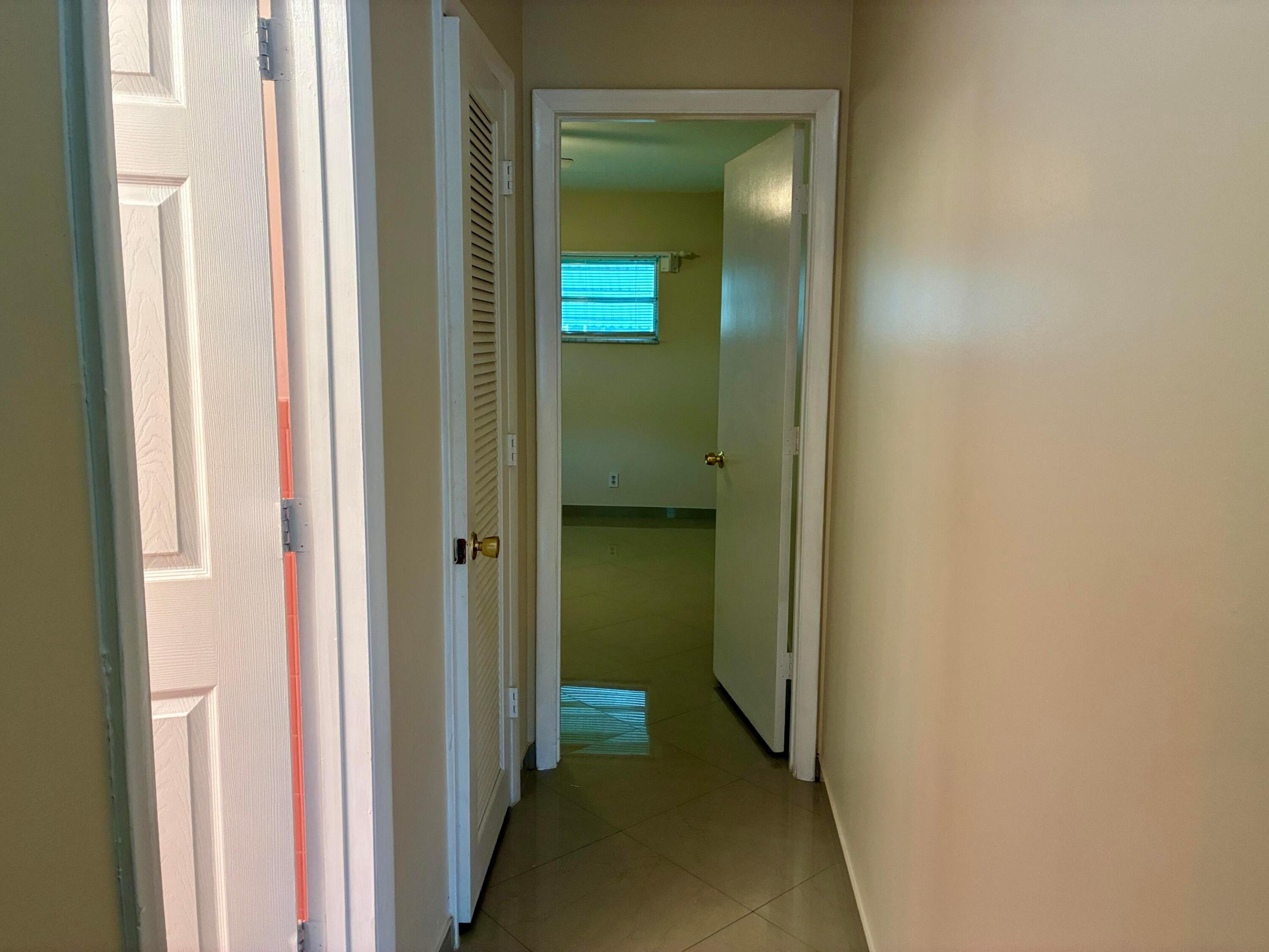 PARADISE GARDENS SEC 4 - Residential Lease